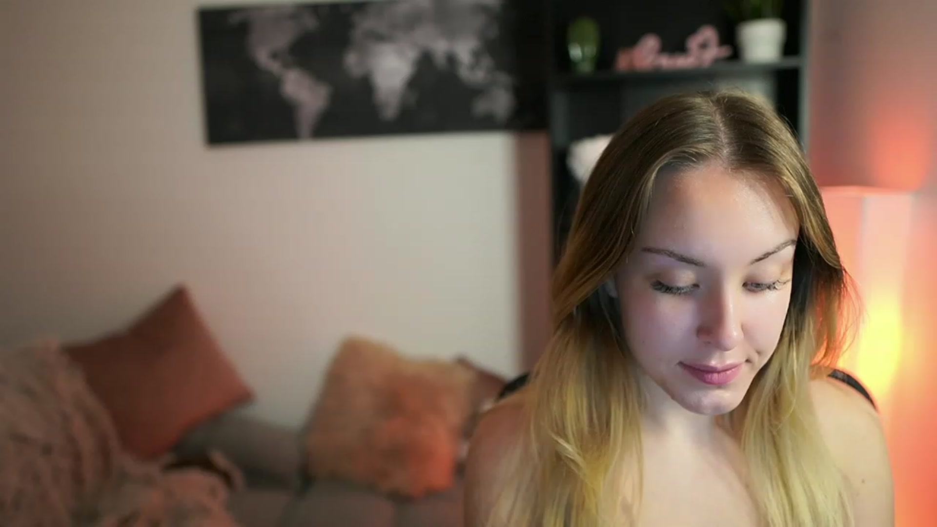 Gallery image thumbnail from Brooklyn_Ch's myfreecams stream on, 09/27/2023, 14:13 image 3 of 20