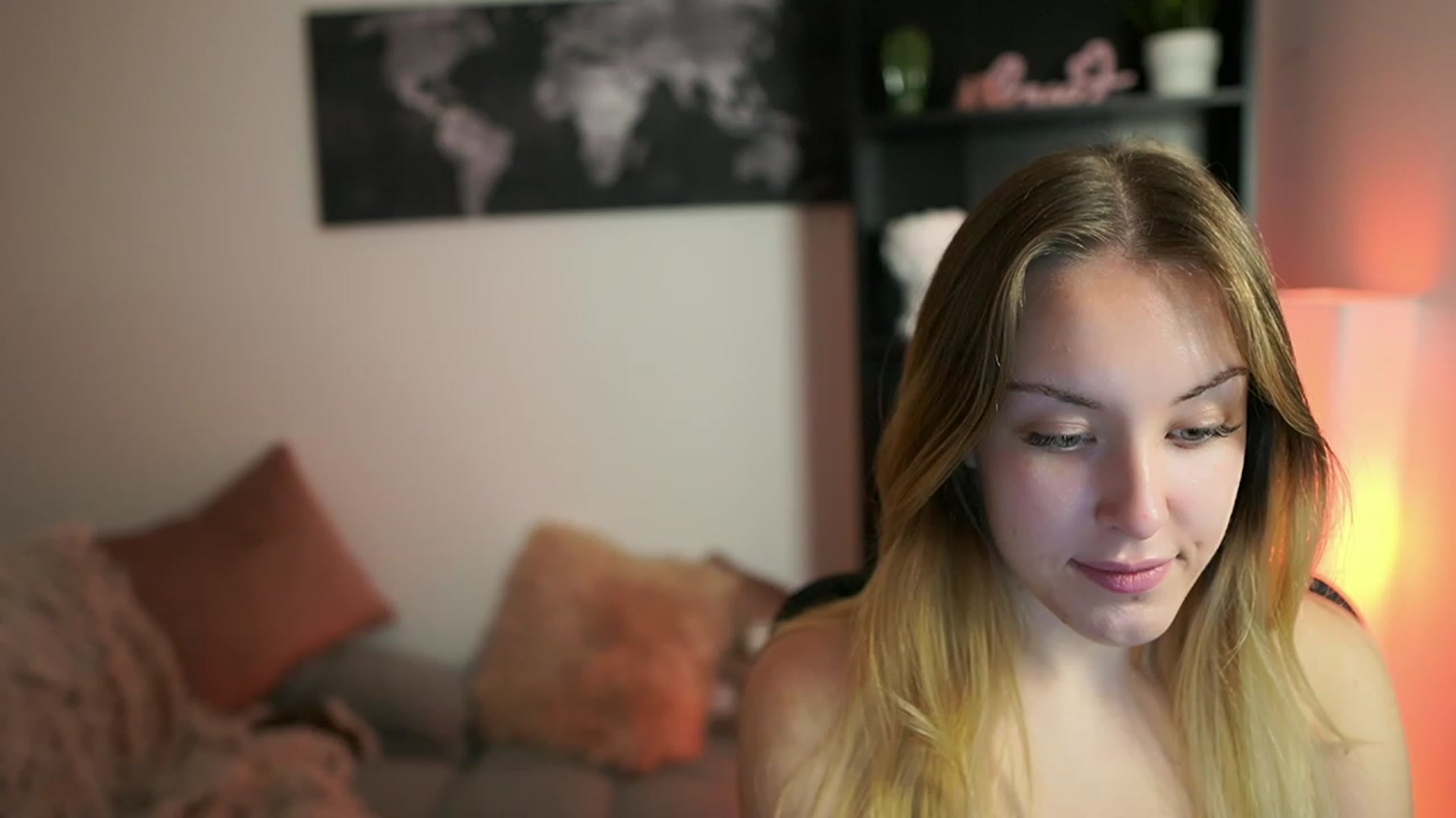 Gallery image thumbnail from Brooklyn_Ch's myfreecams stream on, 09/27/2023, 14:13 image 4 of 20