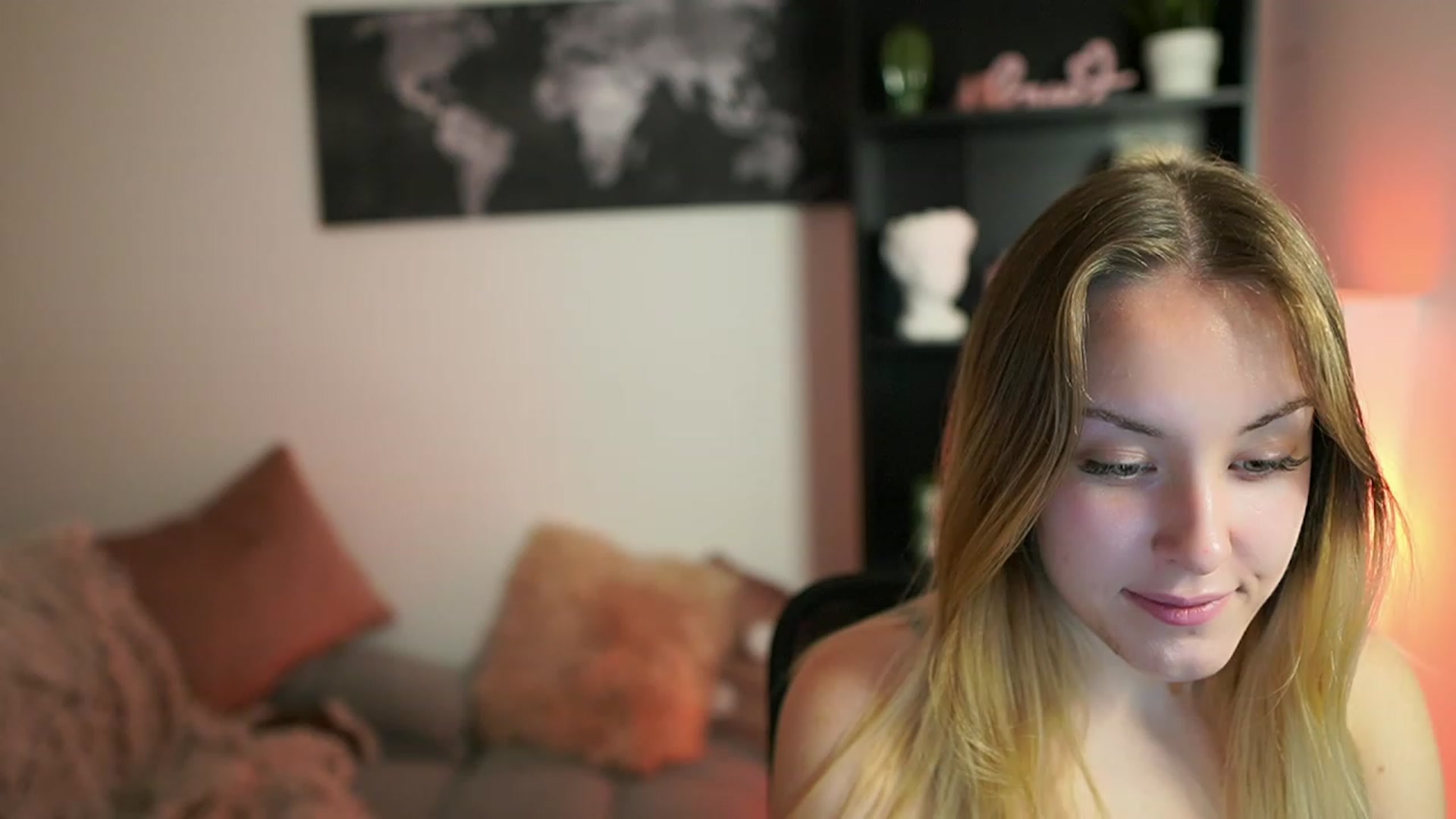 Gallery image thumbnail from Brooklyn_Ch's myfreecams stream on, 09/27/2023, 14:13 image 10 of 20