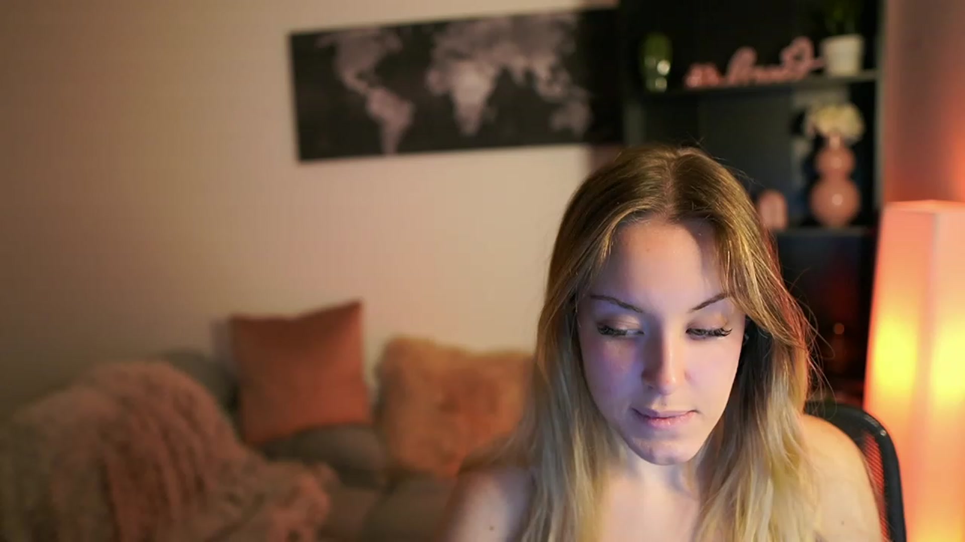 Gallery image thumbnail from Brooklyn_Ch's myfreecams stream on, 10/08/2023, 10:04 image 18 of 20