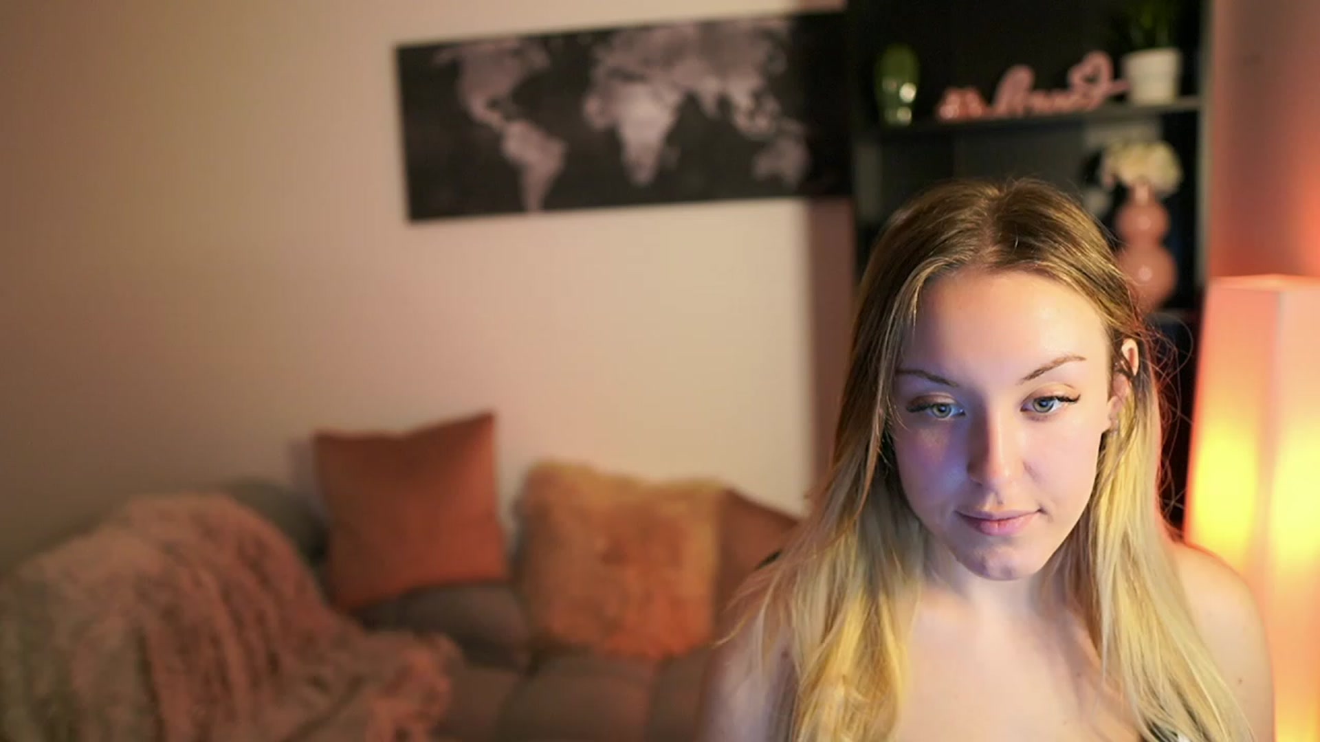 Gallery image thumbnail from Brooklyn_Ch's myfreecams stream on, 10/08/2023, 10:39 image 6 of 20