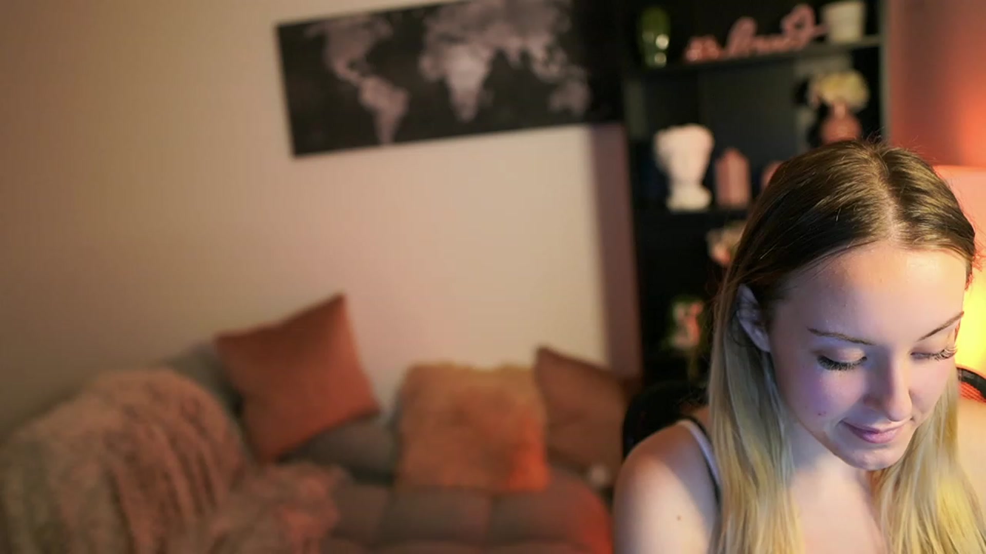 Gallery image thumbnail from Brooklyn_Ch's myfreecams stream on, 10/08/2023, 17:18 image 1 of 20