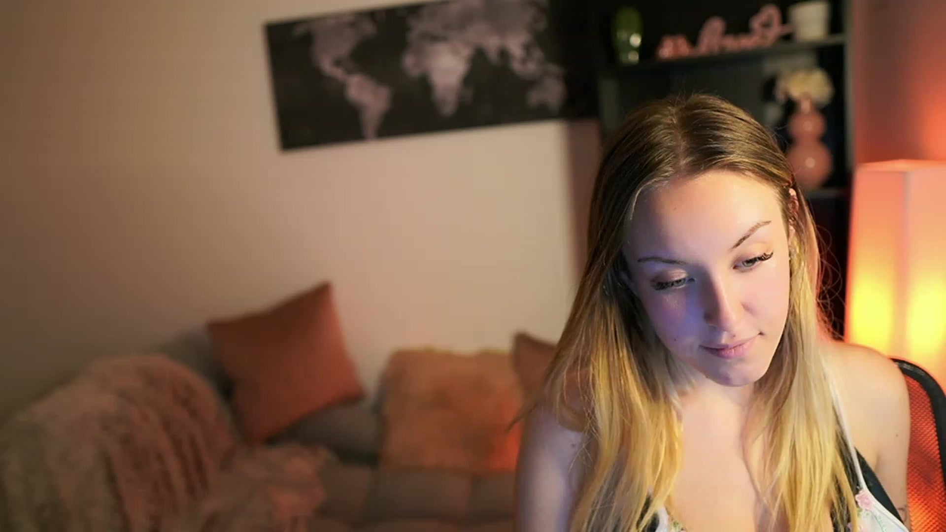 Gallery image thumbnail from Brooklyn_Ch's myfreecams stream on, 10/08/2023, 18:01 image 7 of 20