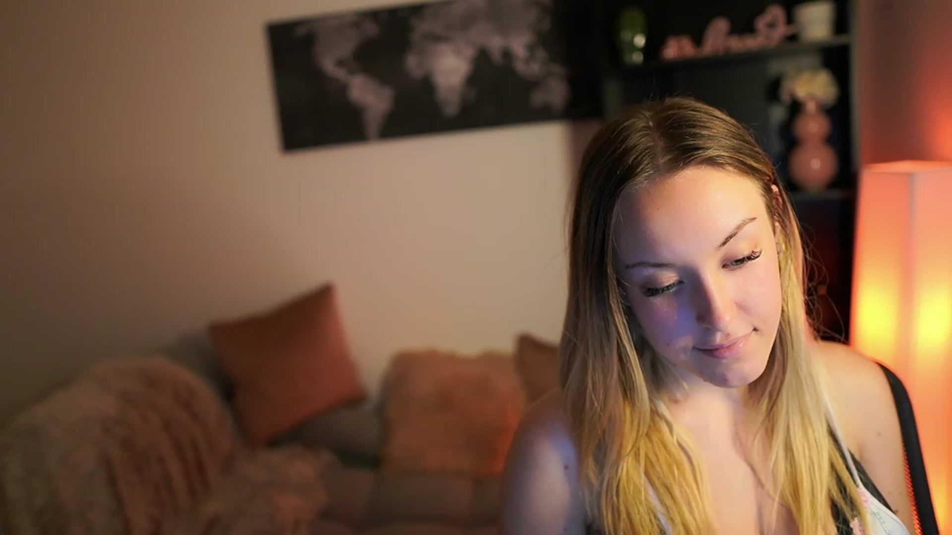 Gallery image thumbnail from Brooklyn_Ch's myfreecams stream on, 10/08/2023, 18:01 image 5 of 20