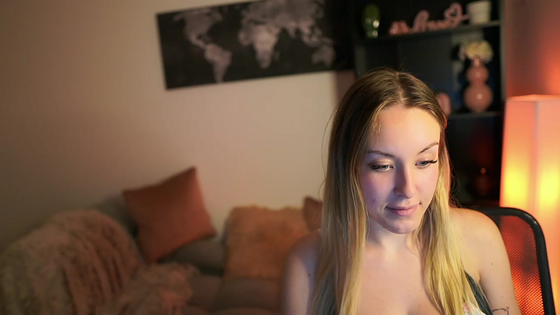 Gallery image thumbnail from Brooklyn_Ch's myfreecams stream on, 10/08/2023, 18:01 image 8 of 20