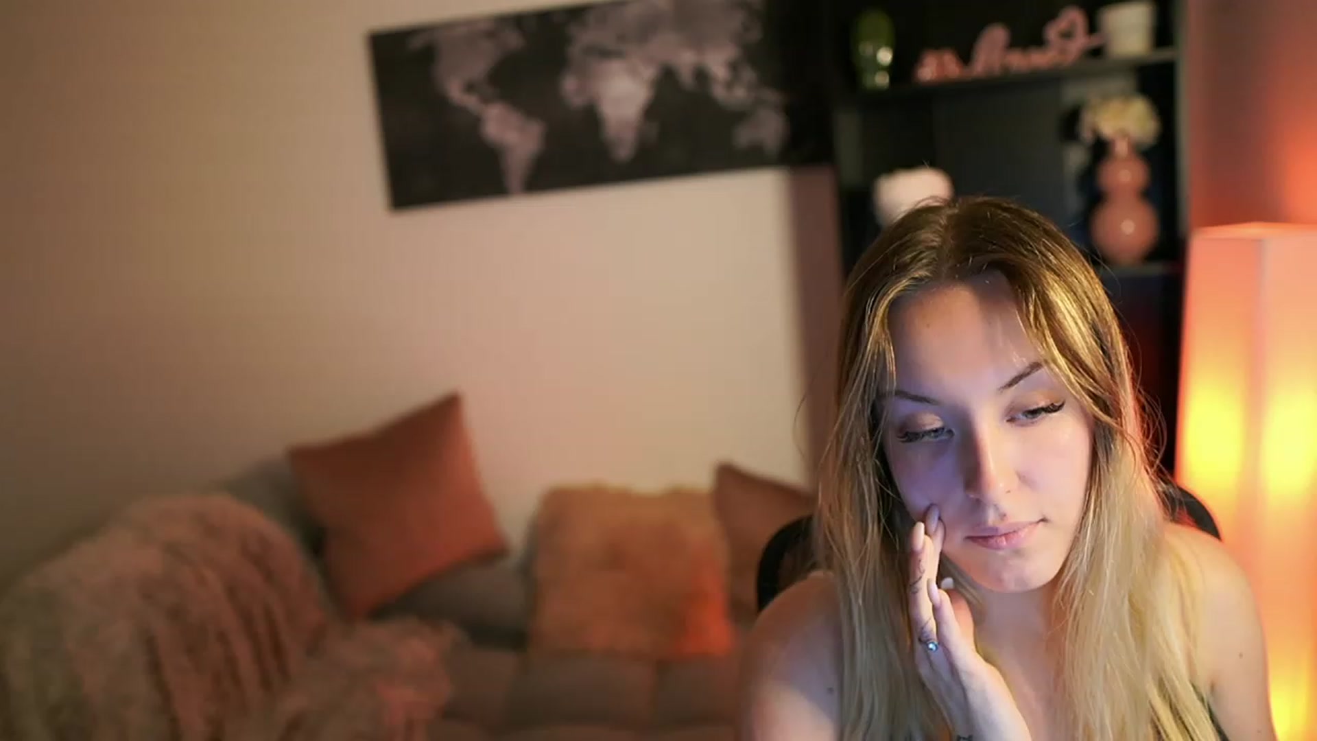 Gallery image thumbnail from Brooklyn_Ch's myfreecams stream on, 10/08/2023, 18:01 image 17 of 20