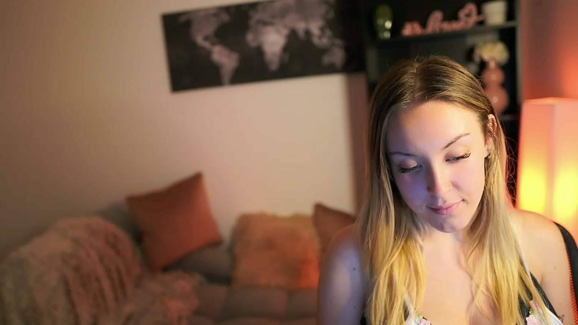 Gallery image thumbnail from Brooklyn_Ch's myfreecams stream on, 10/08/2023, 18:01 image 4 of 20