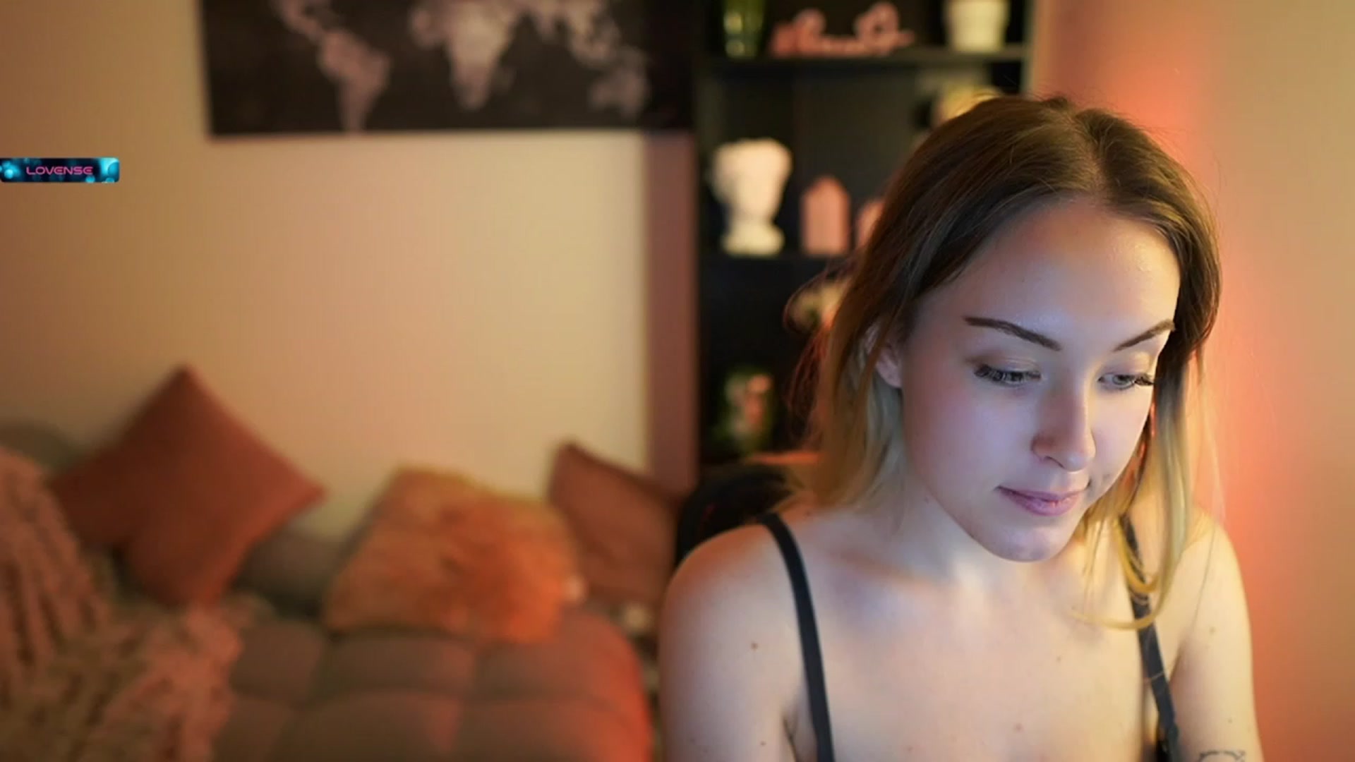 Gallery image thumbnail from Brooklyn_Ch's myfreecams stream on, 10/19/2023, 18:01 image 10 of 20