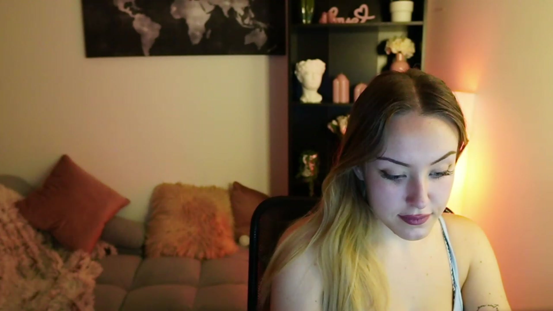 Gallery image thumbnail from Brooklyn_Ch's myfreecams stream on, 10/24/2023, 13:42 image 14 of 20