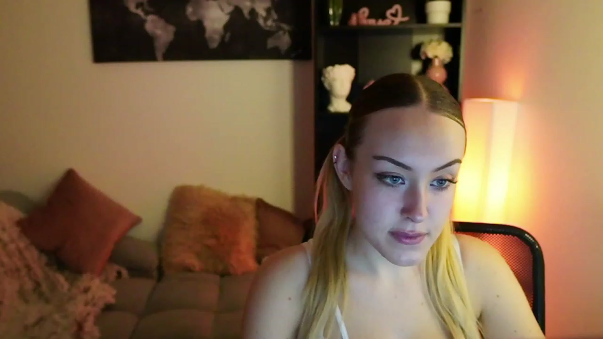 Gallery image thumbnail from Brooklyn_Ch's myfreecams stream on, 10/25/2023, 16:30 image 2 of 20