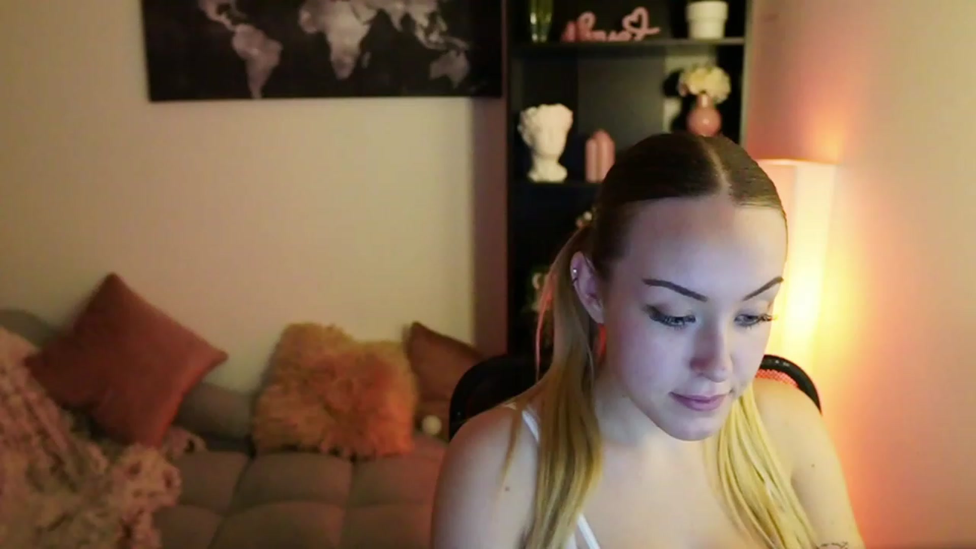Gallery image thumbnail from Brooklyn_Ch's myfreecams stream on, 10/25/2023, 18:00 image 15 of 20