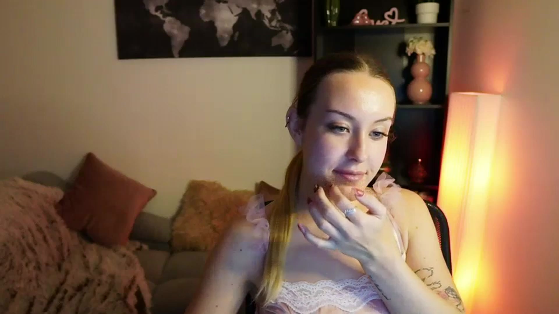 Gallery image thumbnail from Brooklyn_Ch's myfreecams stream on, 10/30/2023, 12:33 image 15 of 20