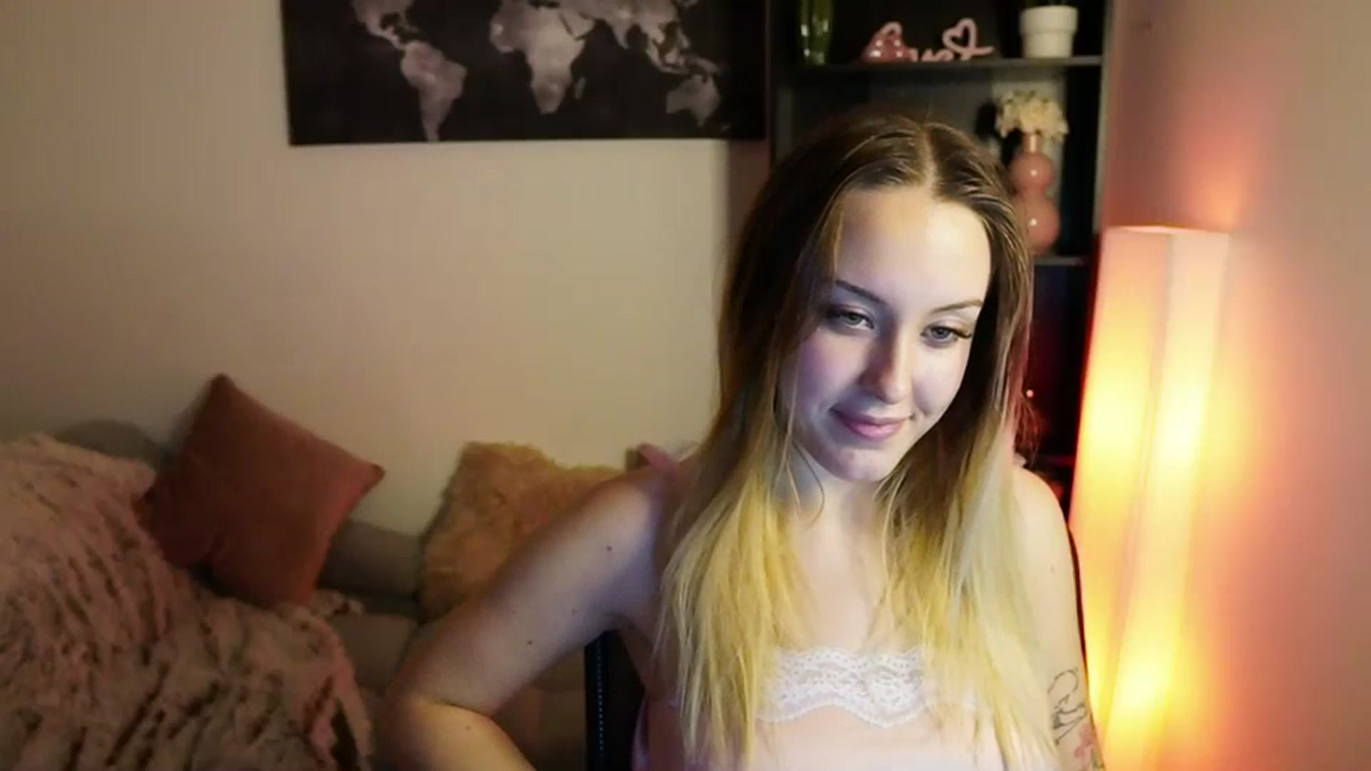 Gallery image thumbnail from Brooklyn_Ch's myfreecams stream on, 10/30/2023, 14:04 image 9 of 20