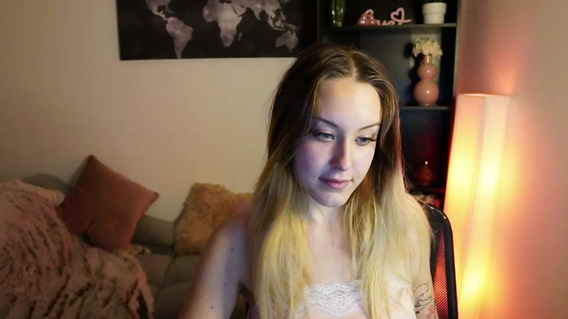 Gallery image thumbnail from Brooklyn_Ch's myfreecams stream on, 10/30/2023, 14:04 image 3 of 20