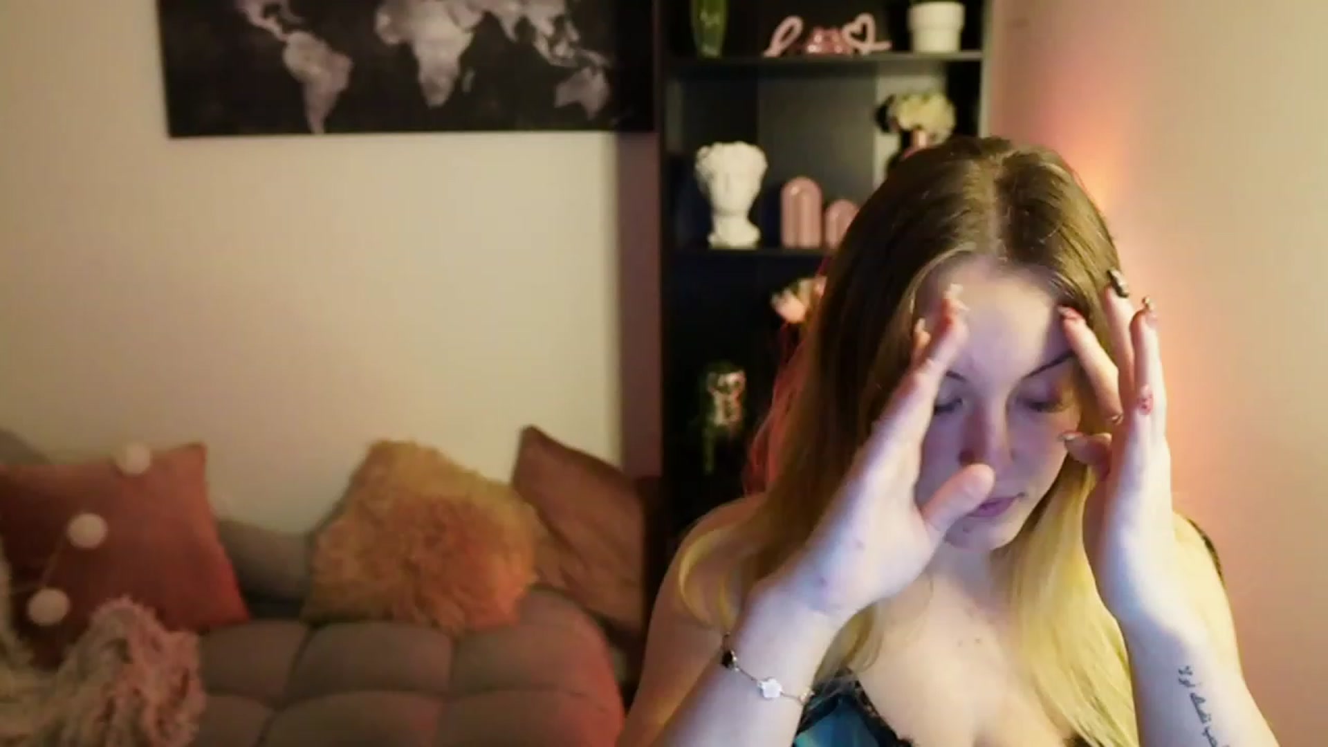 Gallery image thumbnail from Brooklyn_Ch's myfreecams stream on, 11/07/2023, 18:57 image 9 of 20