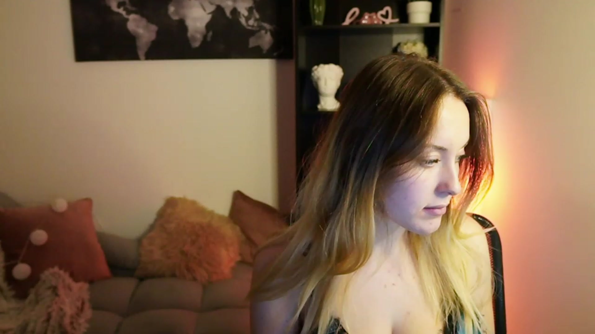 Gallery image thumbnail from Brooklyn_Ch's myfreecams stream on, 11/07/2023, 18:57 image 17 of 20