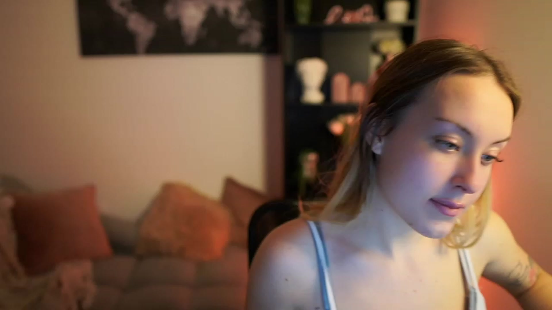 Gallery image thumbnail from Brooklyn_Ch's myfreecams stream on, 11/08/2023, 15:15 image 10 of 20