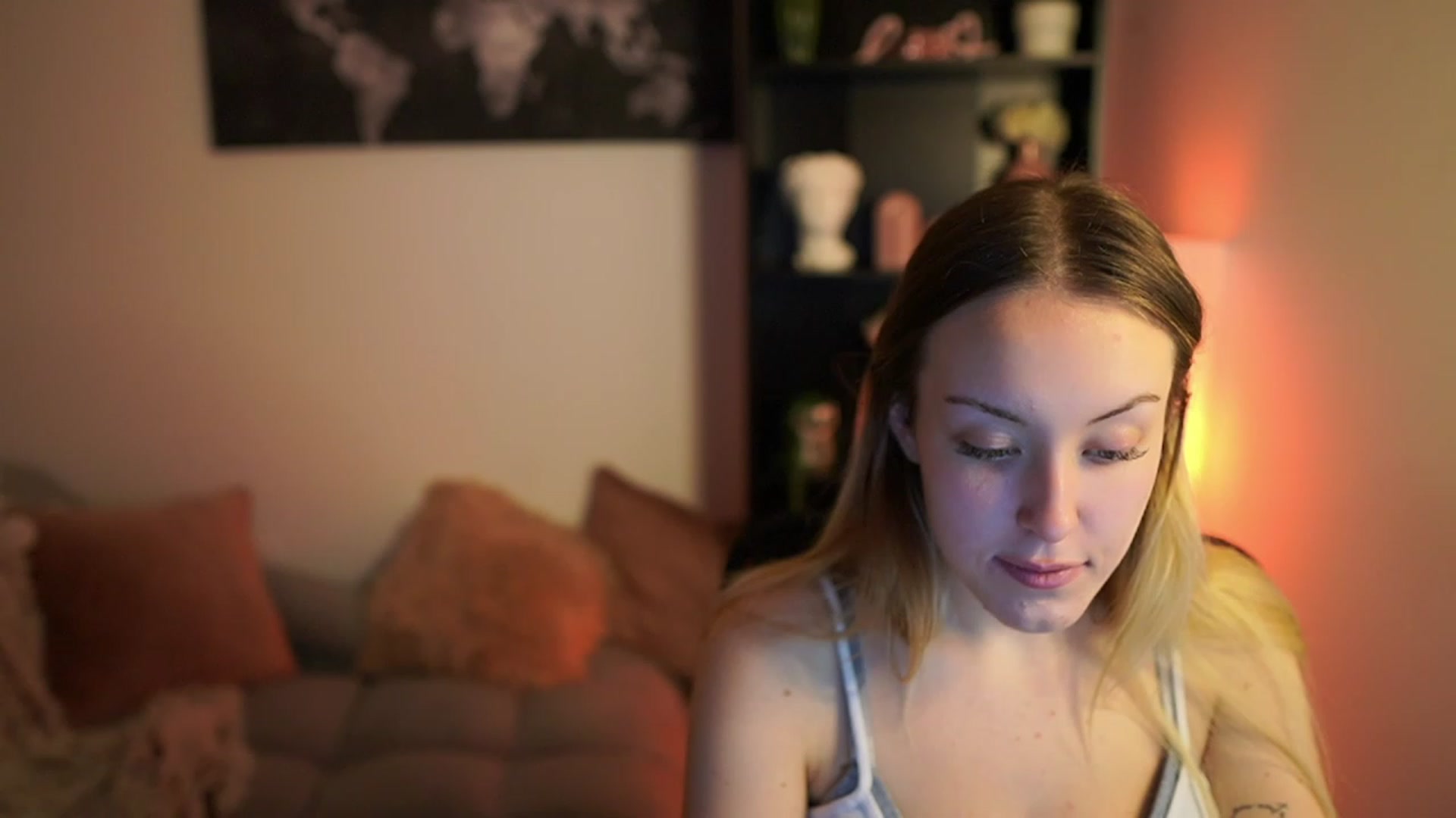 Gallery image thumbnail from Brooklyn_Ch's myfreecams stream on, 11/08/2023, 15:15 image 17 of 20