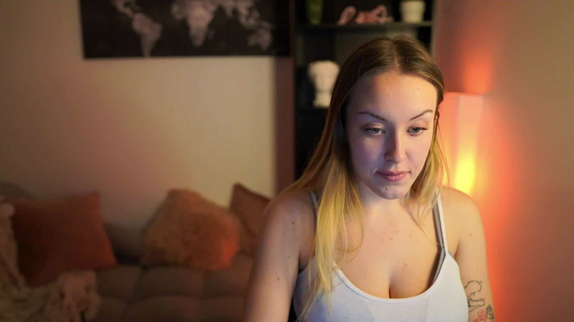 Gallery image thumbnail from Brooklyn_Ch's myfreecams stream on, 11/08/2023, 16:18 image 10 of 20