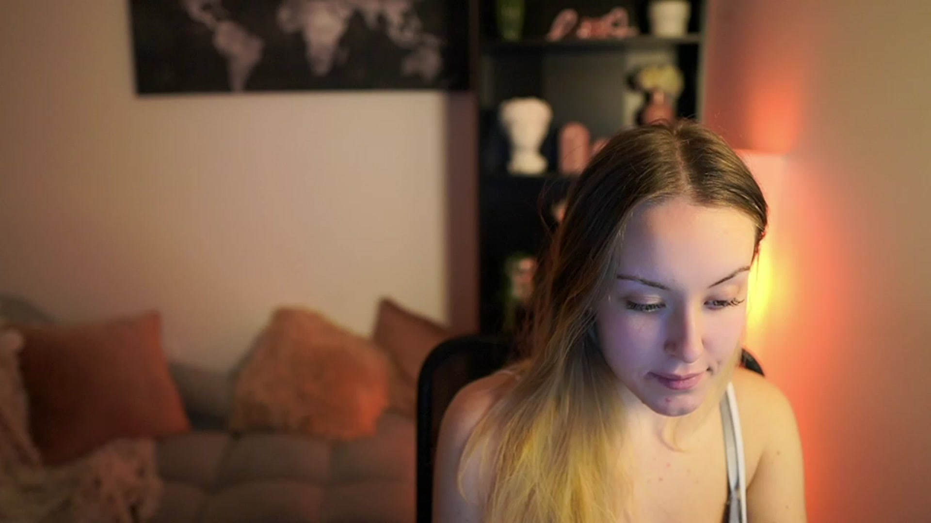 Gallery image thumbnail from Brooklyn_Ch's myfreecams stream on, 11/08/2023, 17:18 image 3 of 20