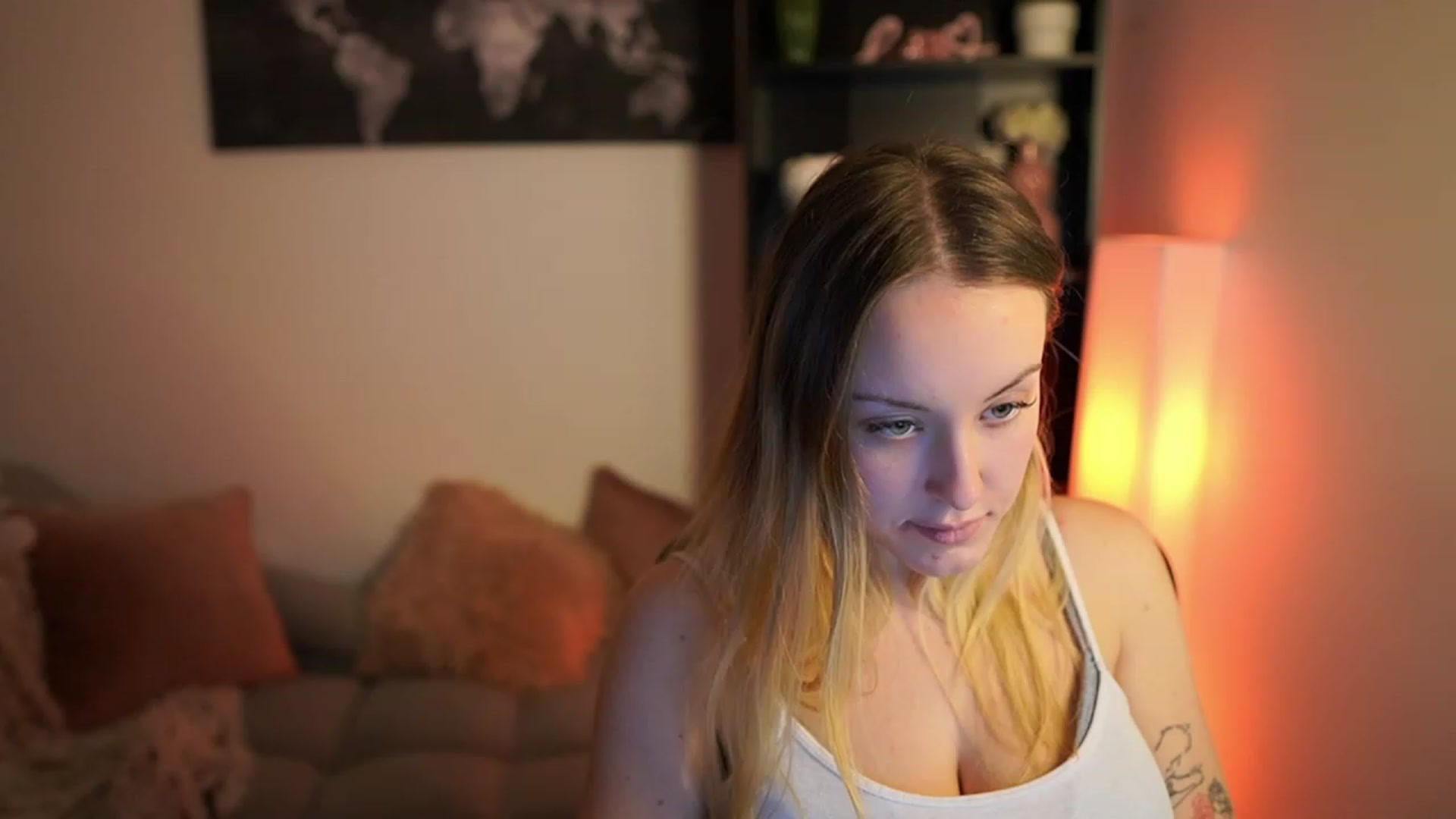 Gallery image thumbnail from Brooklyn_Ch's myfreecams stream on, 11/08/2023, 17:18 image 14 of 20