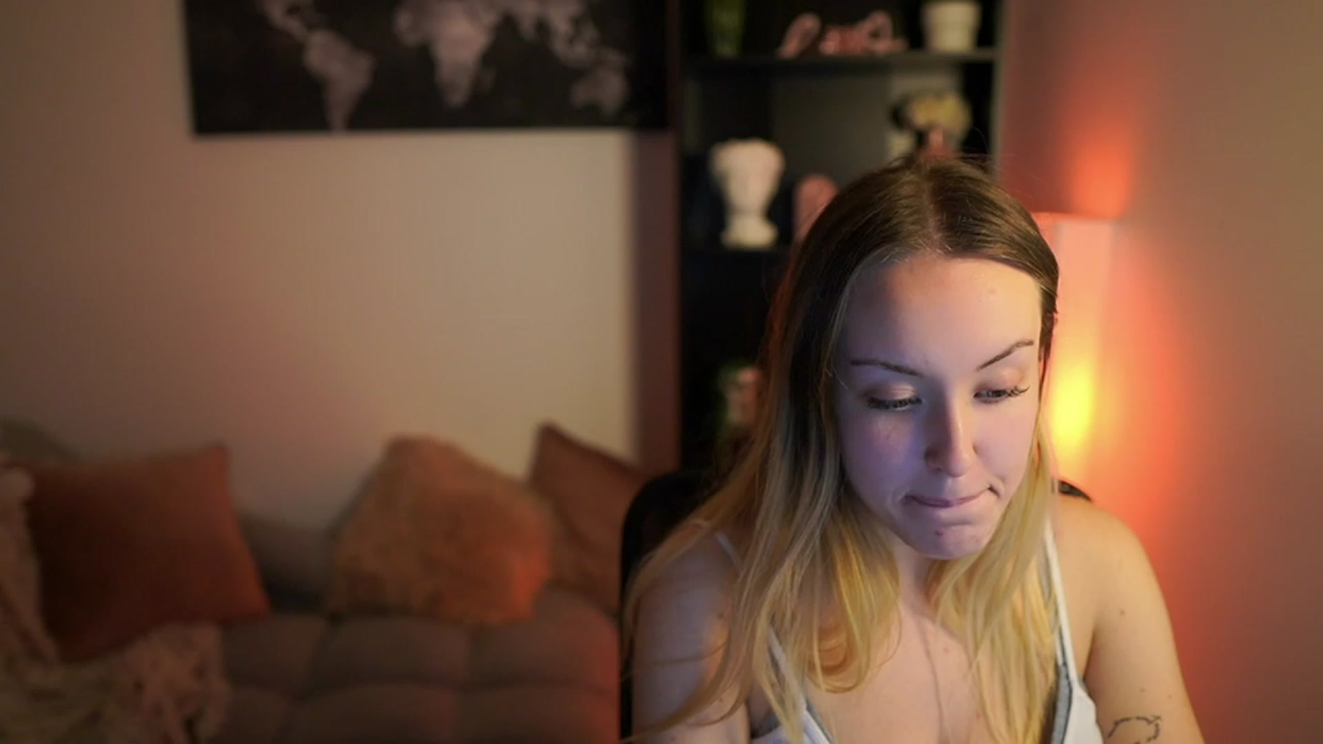 Gallery image thumbnail from Brooklyn_Ch's myfreecams stream on, 11/08/2023, 17:18 image 19 of 20
