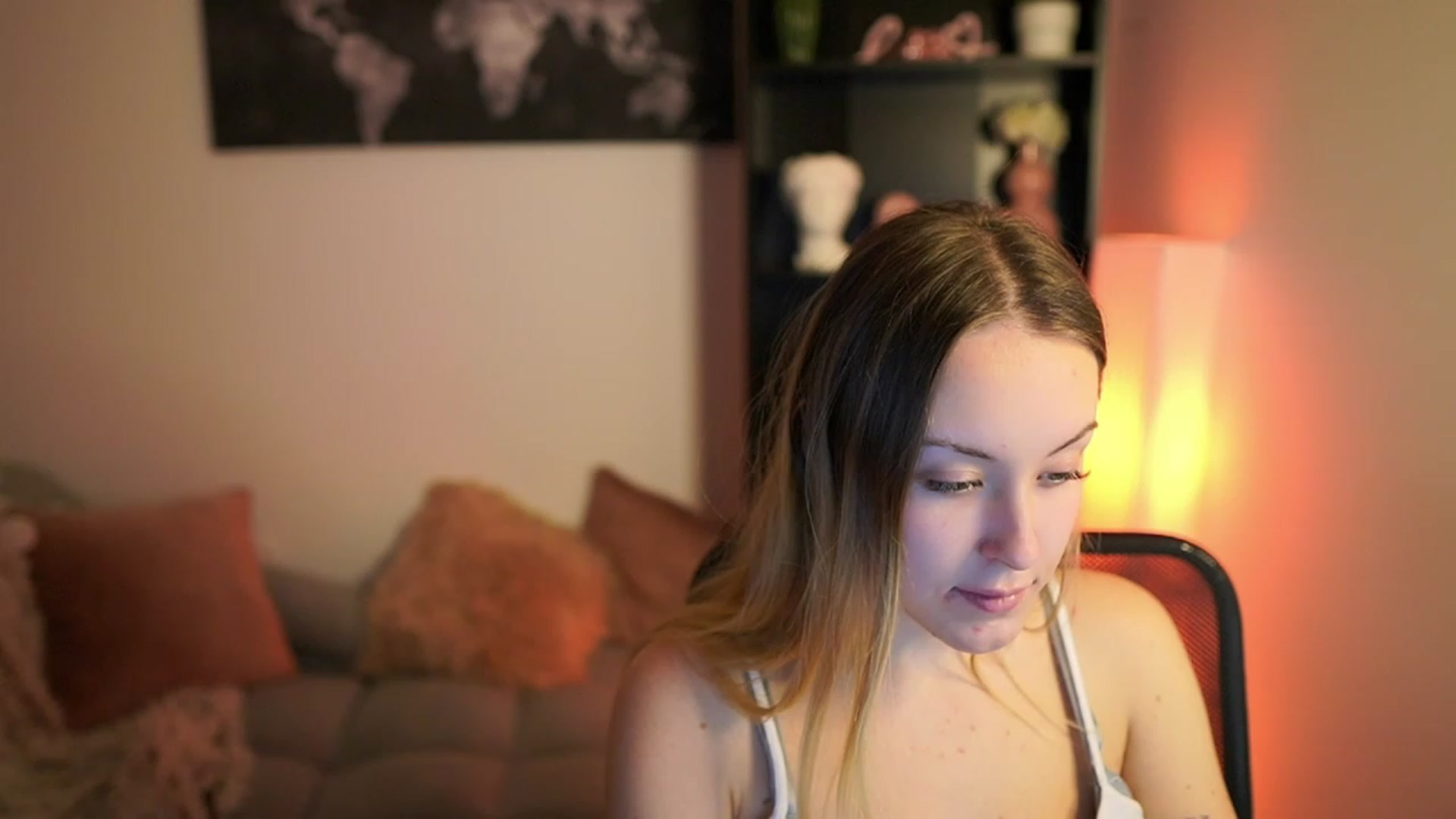 Gallery image thumbnail from Brooklyn_Ch's myfreecams stream on, 11/08/2023, 18:50 image 6 of 20