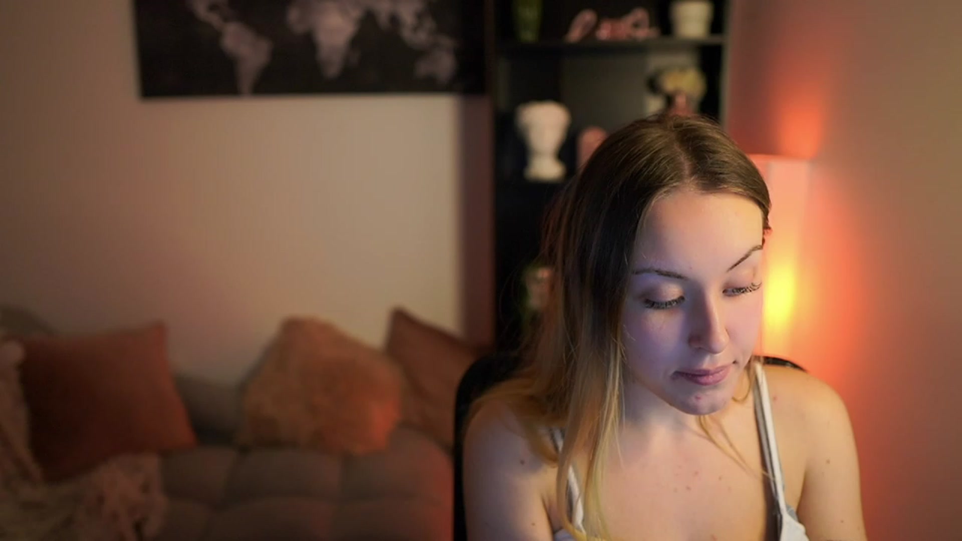 Gallery image thumbnail from Brooklyn_Ch's myfreecams stream on, 11/08/2023, 18:50 image 8 of 20
