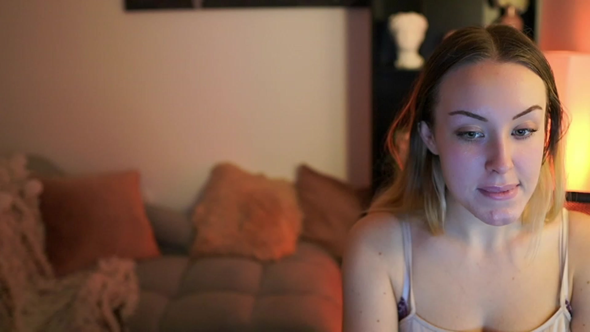 Gallery image thumbnail from Brooklyn_Ch's myfreecams stream on, 11/12/2023, 14:35 image 19 of 20