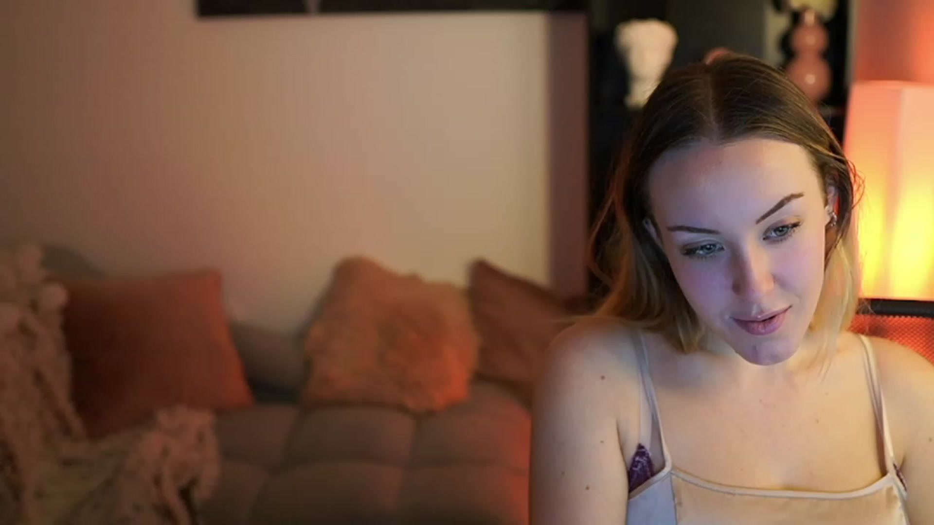 Gallery image thumbnail from Brooklyn_Ch's myfreecams stream on, 11/12/2023, 14:35 image 16 of 20