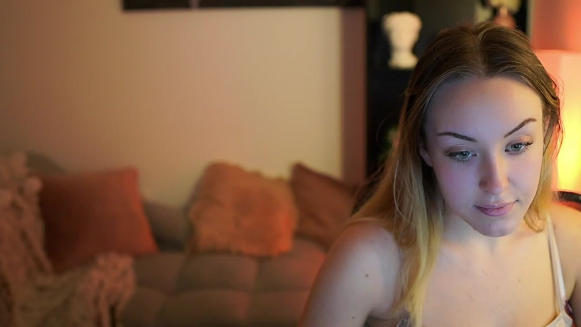 Gallery image thumbnail from Brooklyn_Ch's myfreecams stream on, 11/12/2023, 16:36 image 7 of 20