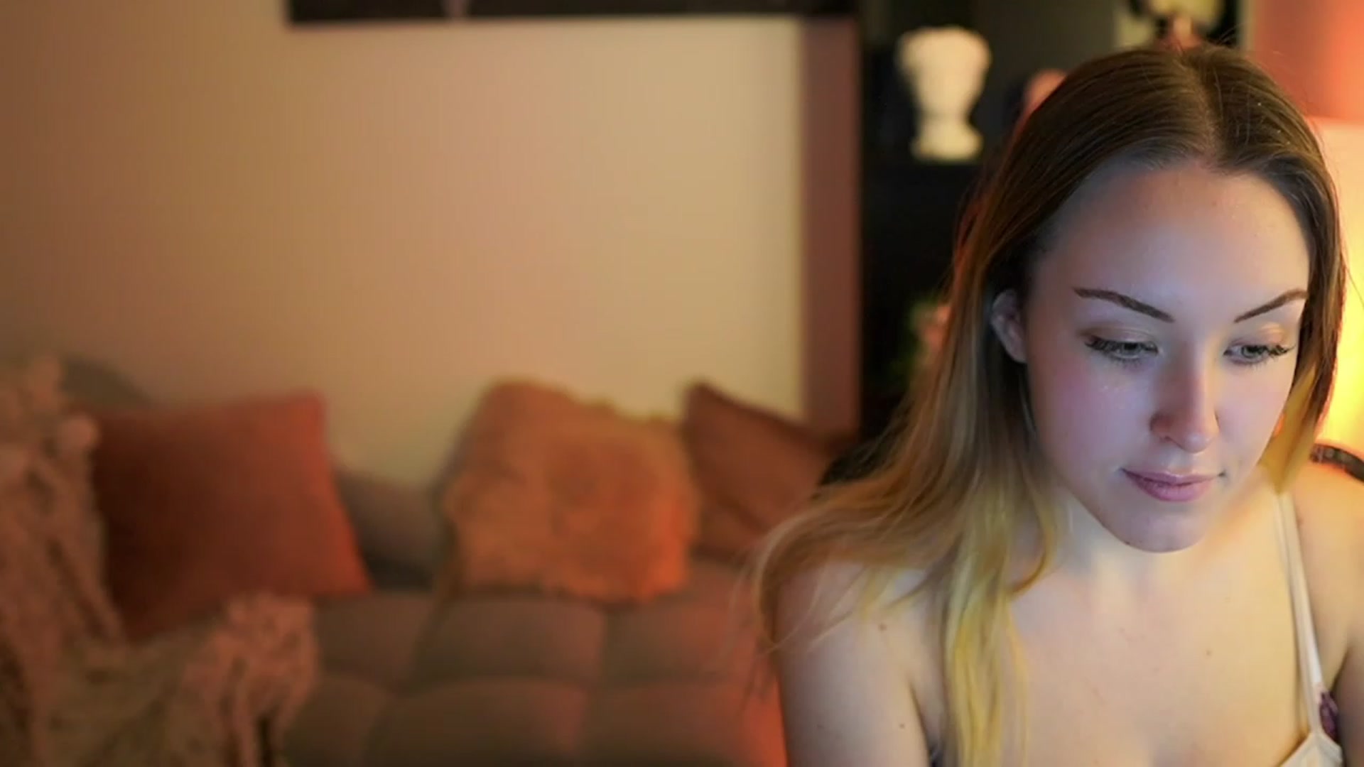 Gallery image thumbnail from Brooklyn_Ch's myfreecams stream on, 11/12/2023, 16:36 image 2 of 20