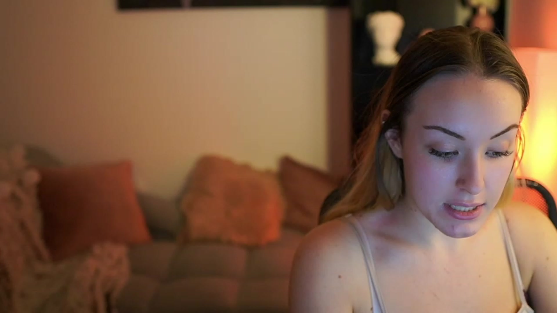 Gallery image thumbnail from Brooklyn_Ch's myfreecams stream on, 11/12/2023, 16:36 image 5 of 20