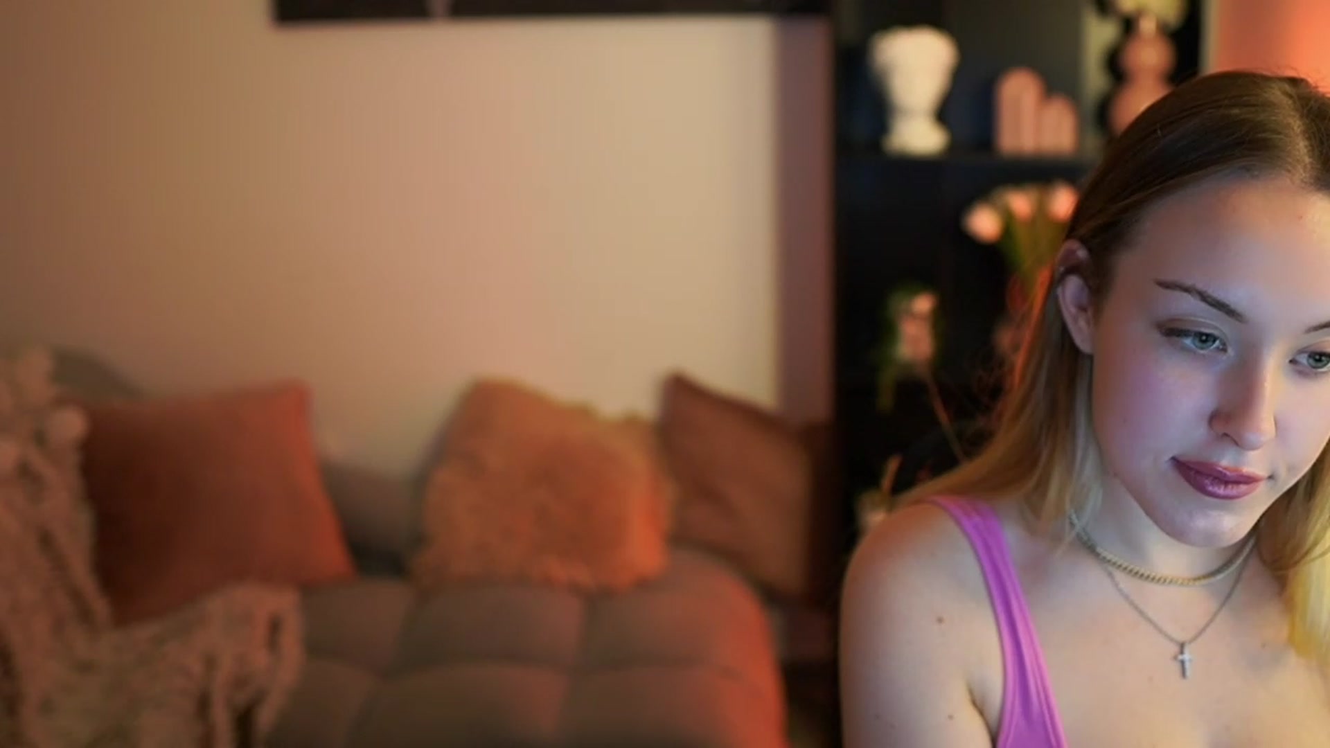 Gallery image thumbnail from Brooklyn_Ch's myfreecams stream on, 11/14/2023, 16:14 image 16 of 20