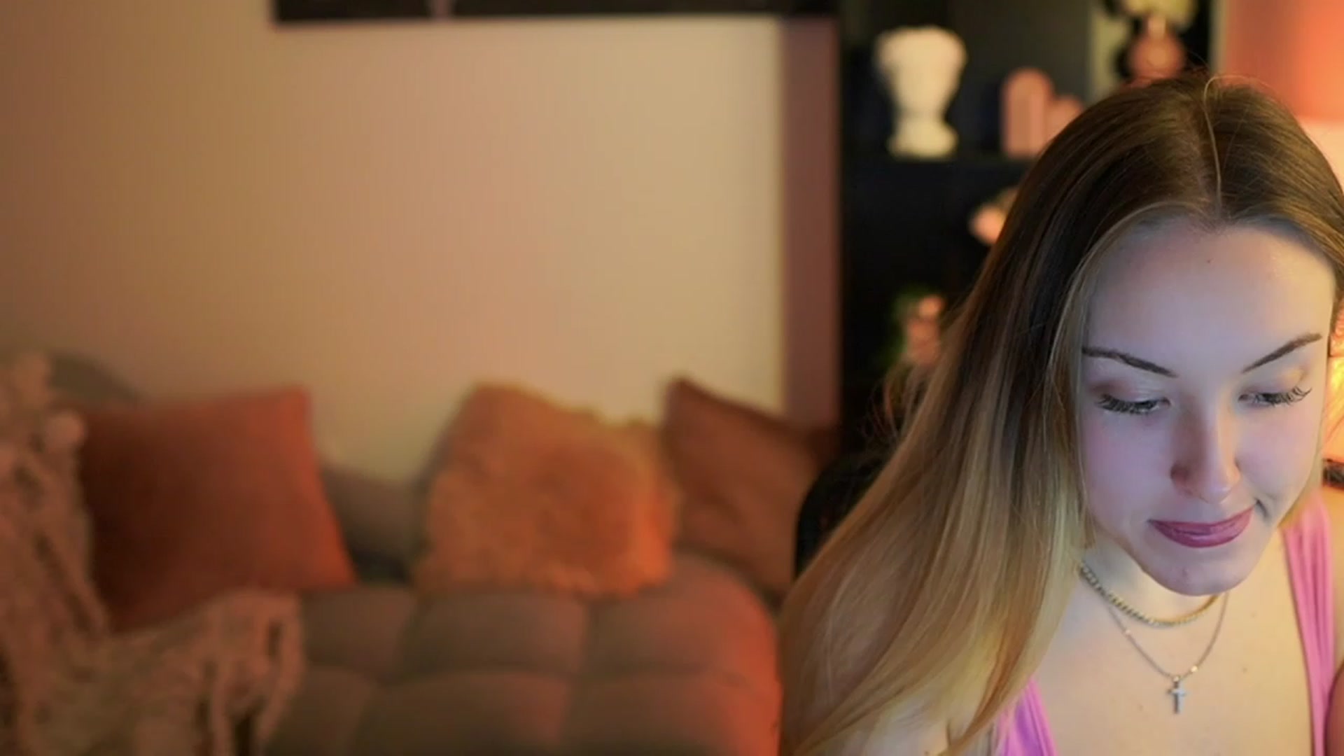 Gallery image thumbnail from Brooklyn_Ch's myfreecams stream on, 11/14/2023, 18:16 image 18 of 20