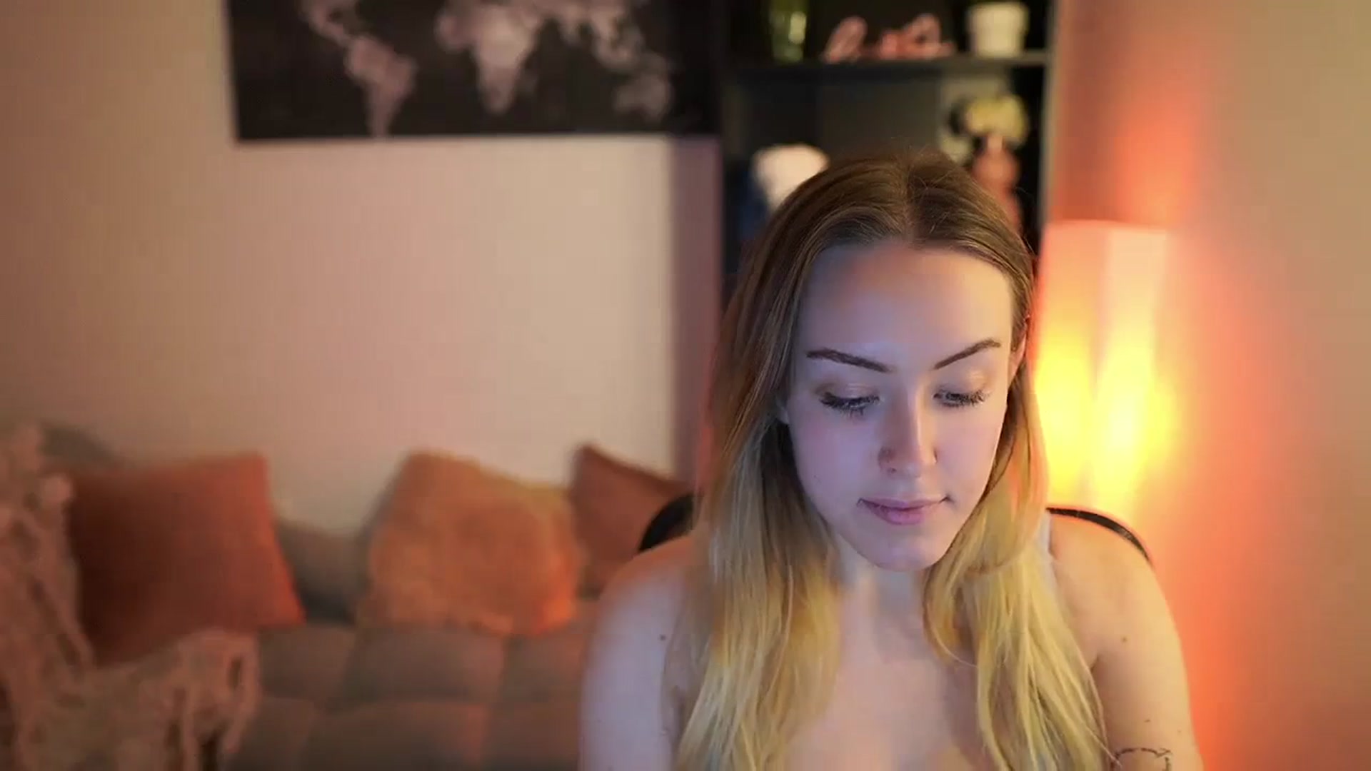 Gallery image thumbnail from Brooklyn_Ch's myfreecams stream on, 11/15/2023, 17:53 image 3 of 20