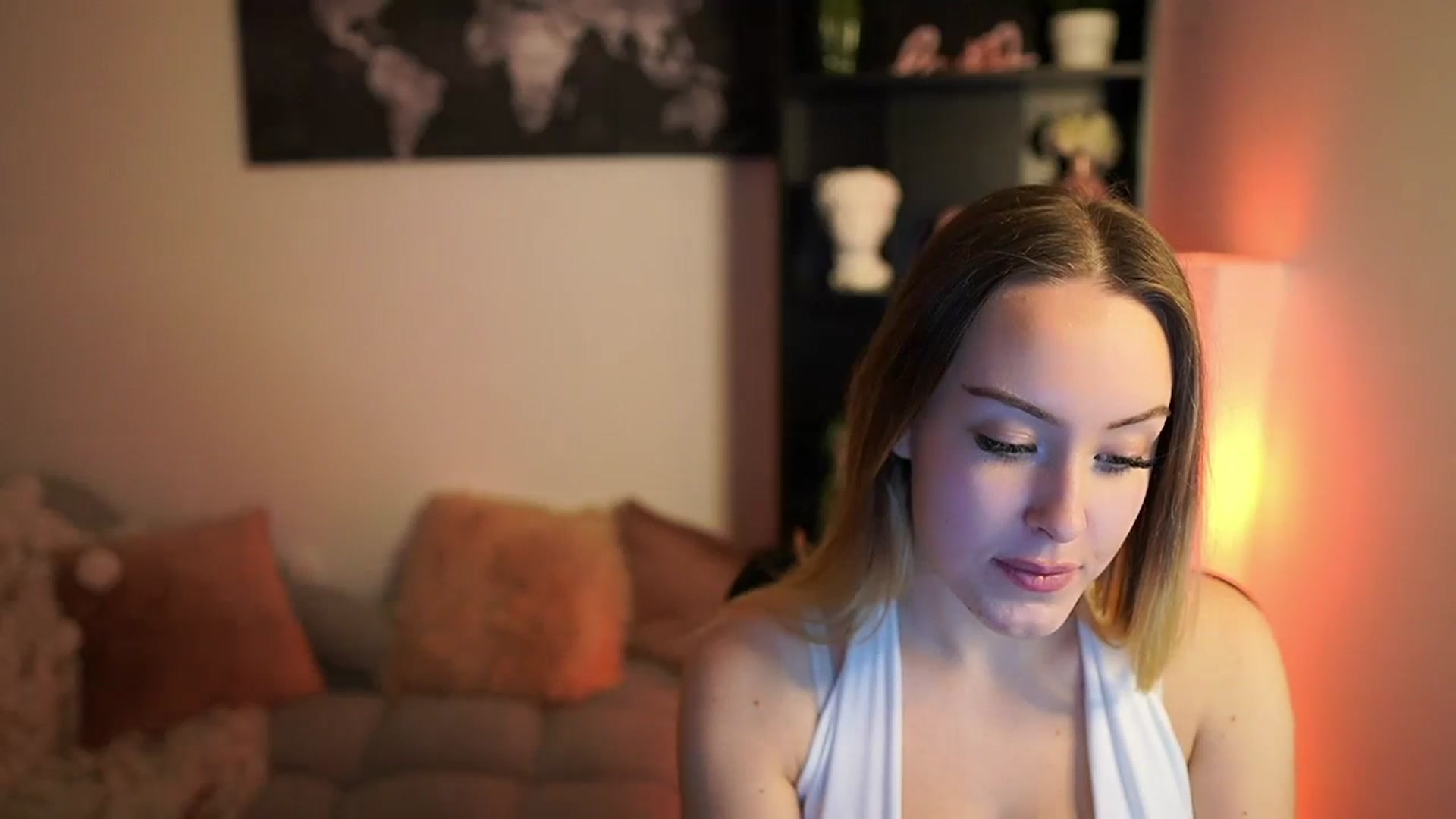 Gallery image thumbnail from Brooklyn_Ch's myfreecams stream on, 11/21/2023, 14:59 image 18 of 20