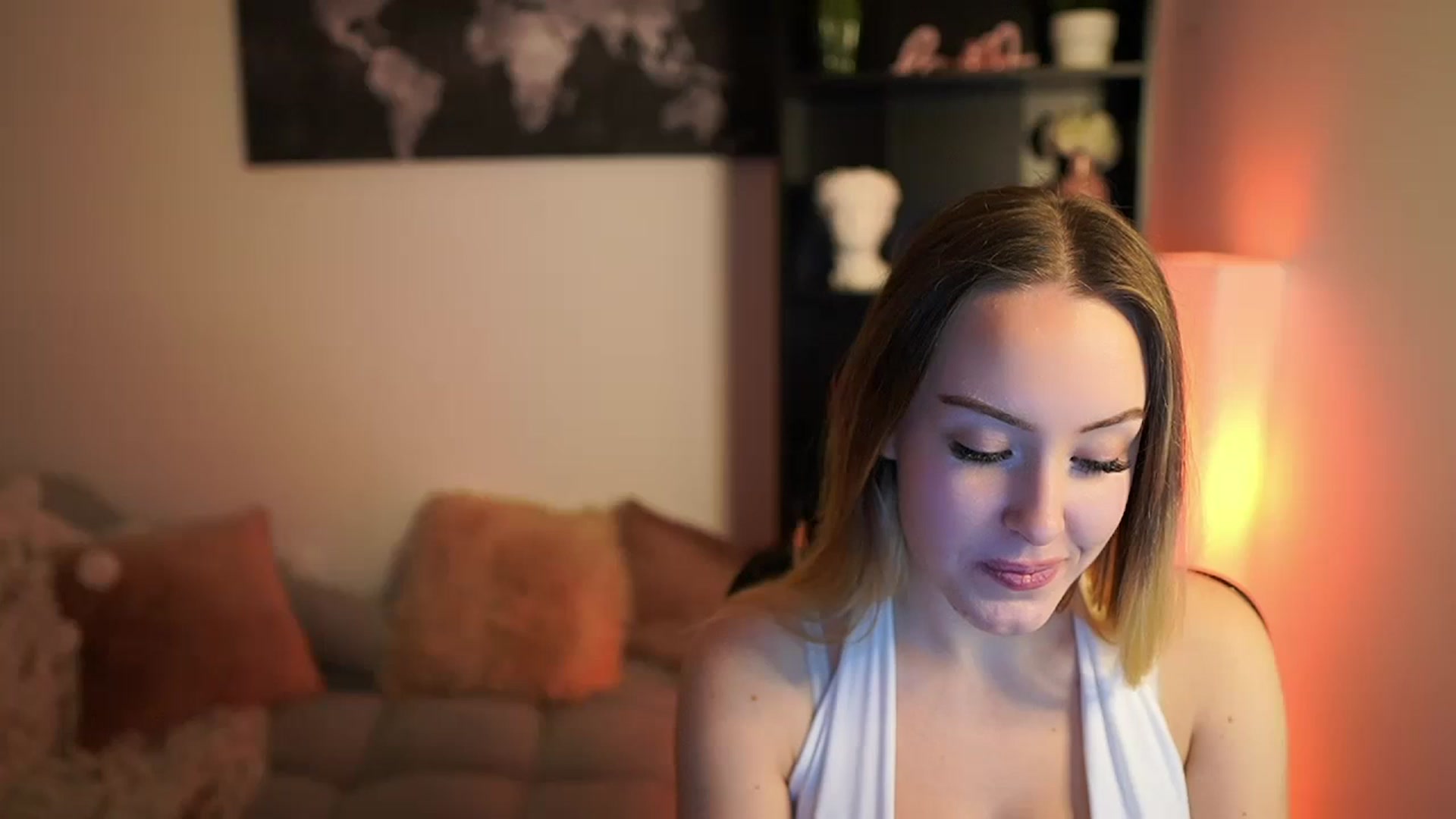Gallery image thumbnail from Brooklyn_Ch's myfreecams stream on, 11/21/2023, 14:59 image 19 of 20