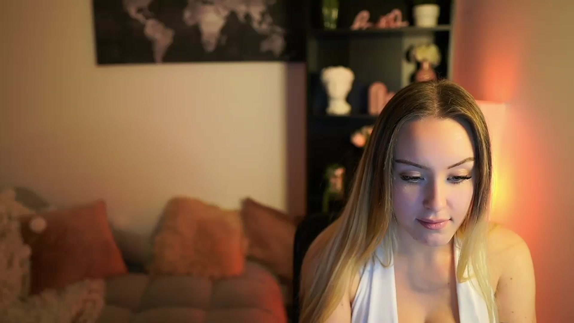 Gallery image thumbnail from Brooklyn_Ch's myfreecams stream on, 11/21/2023, 16:40 image 18 of 20