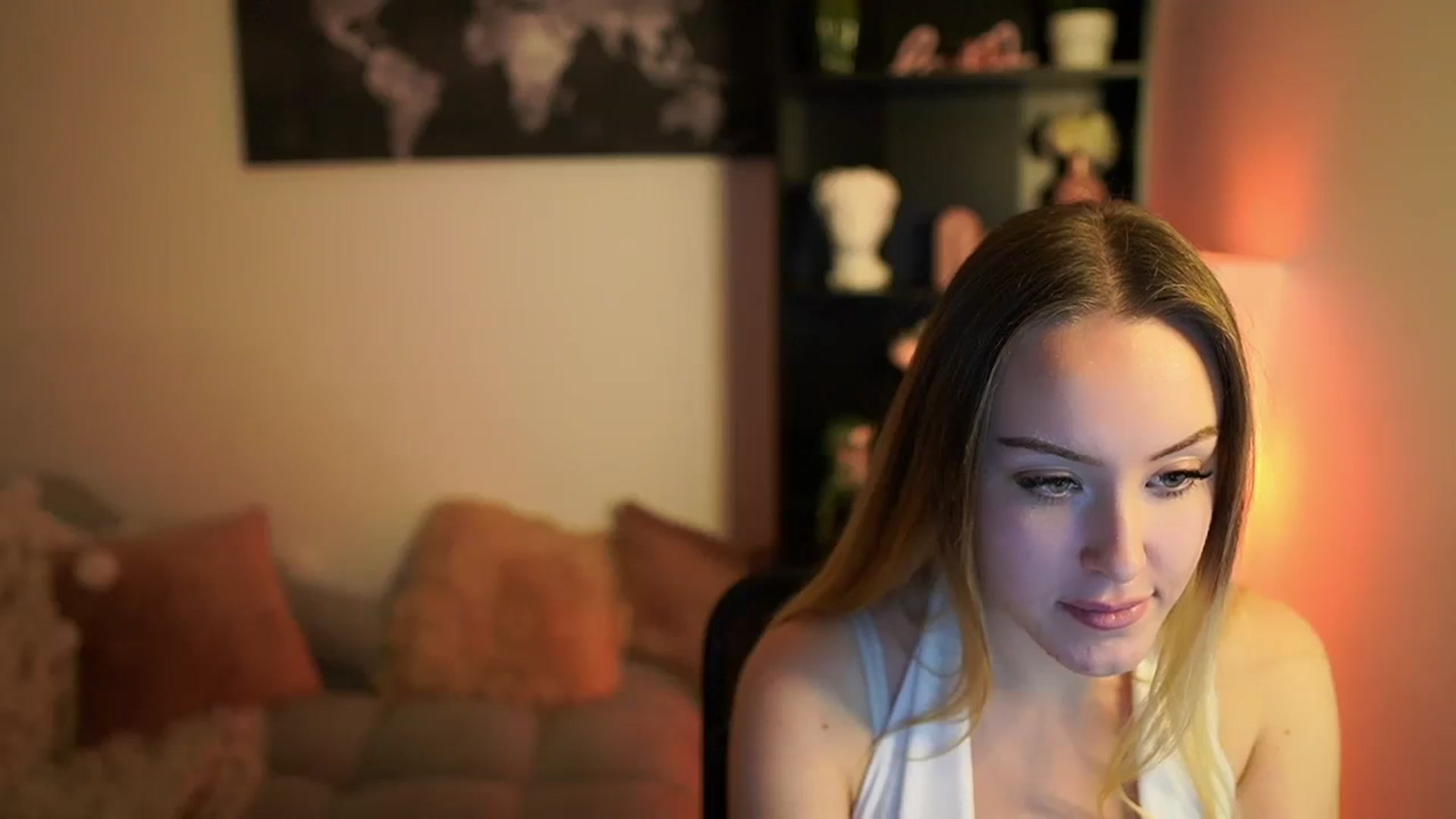 Gallery image thumbnail from Brooklyn_Ch's myfreecams stream on, 11/21/2023, 16:40 image 20 of 20