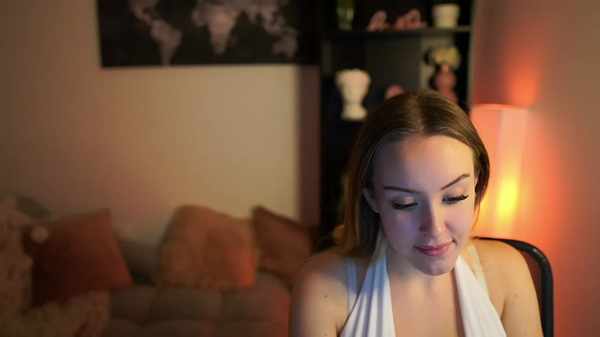 Gallery image thumbnail from Brooklyn_Ch's myfreecams stream on, 11/21/2023, 17:39 image 6 of 20
