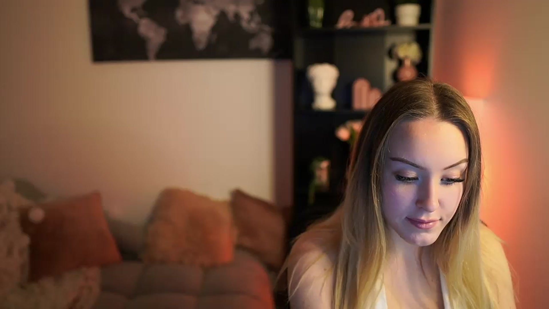 Gallery image thumbnail from Brooklyn_Ch's myfreecams stream on, 11/21/2023, 17:39 image 19 of 20