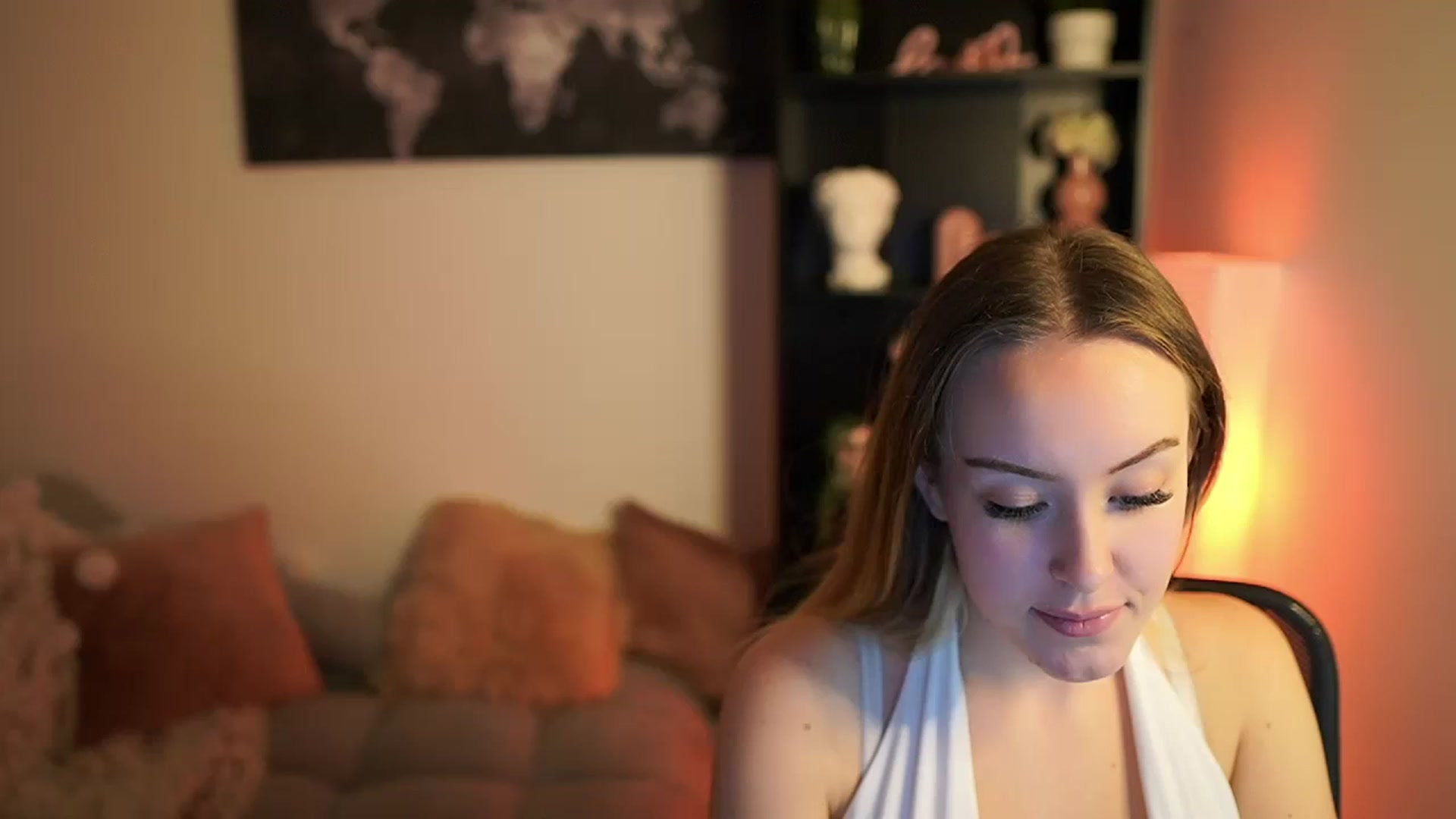 Gallery image thumbnail from Brooklyn_Ch's myfreecams stream on, 11/21/2023, 17:39 image 9 of 20