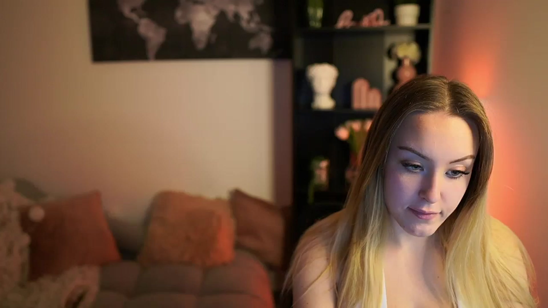 Gallery image thumbnail from Brooklyn_Ch's myfreecams stream on, 11/21/2023, 18:41 image 19 of 20