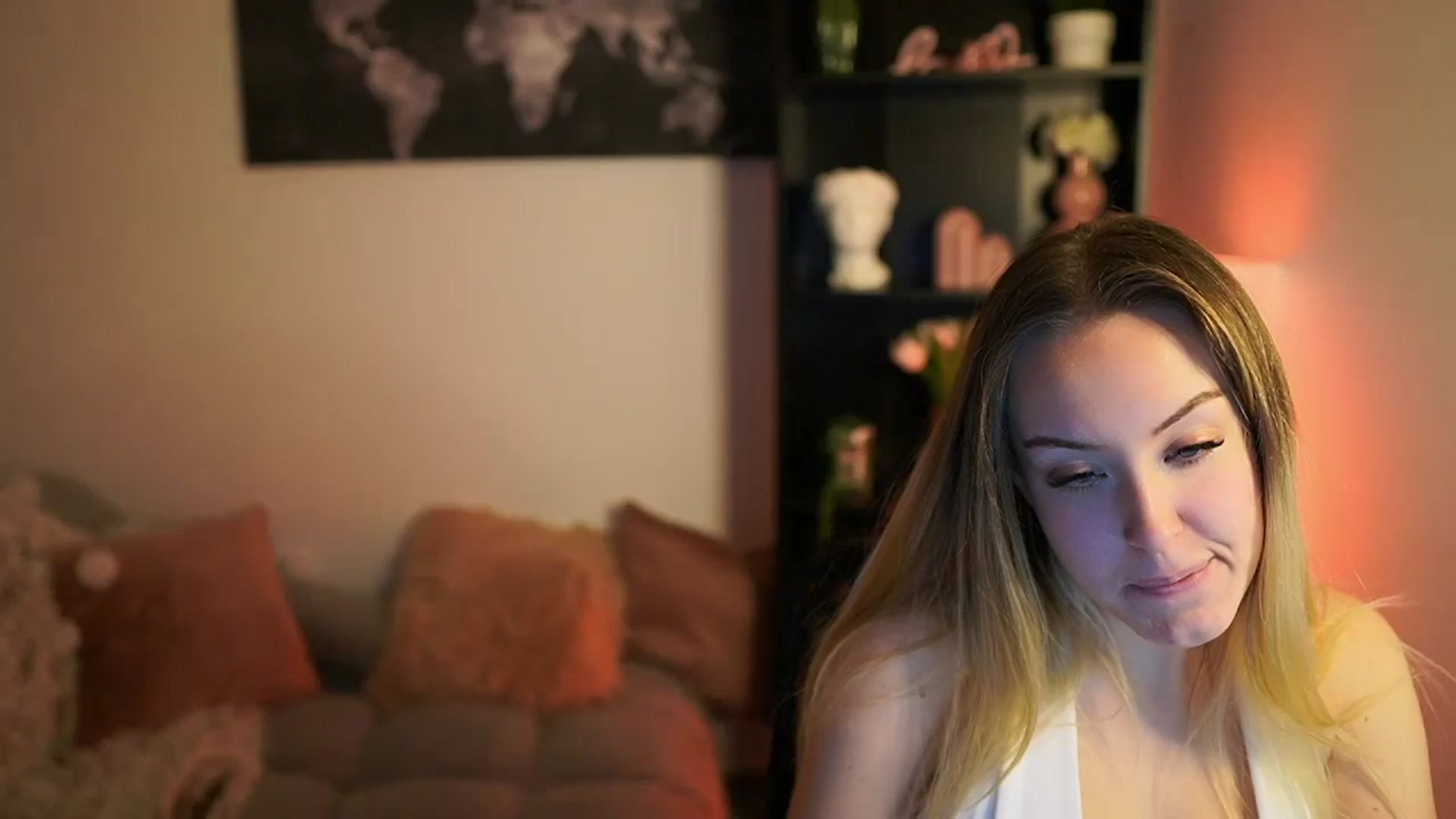 Gallery image thumbnail from Brooklyn_Ch's myfreecams stream on, 11/21/2023, 18:41 image 17 of 20
