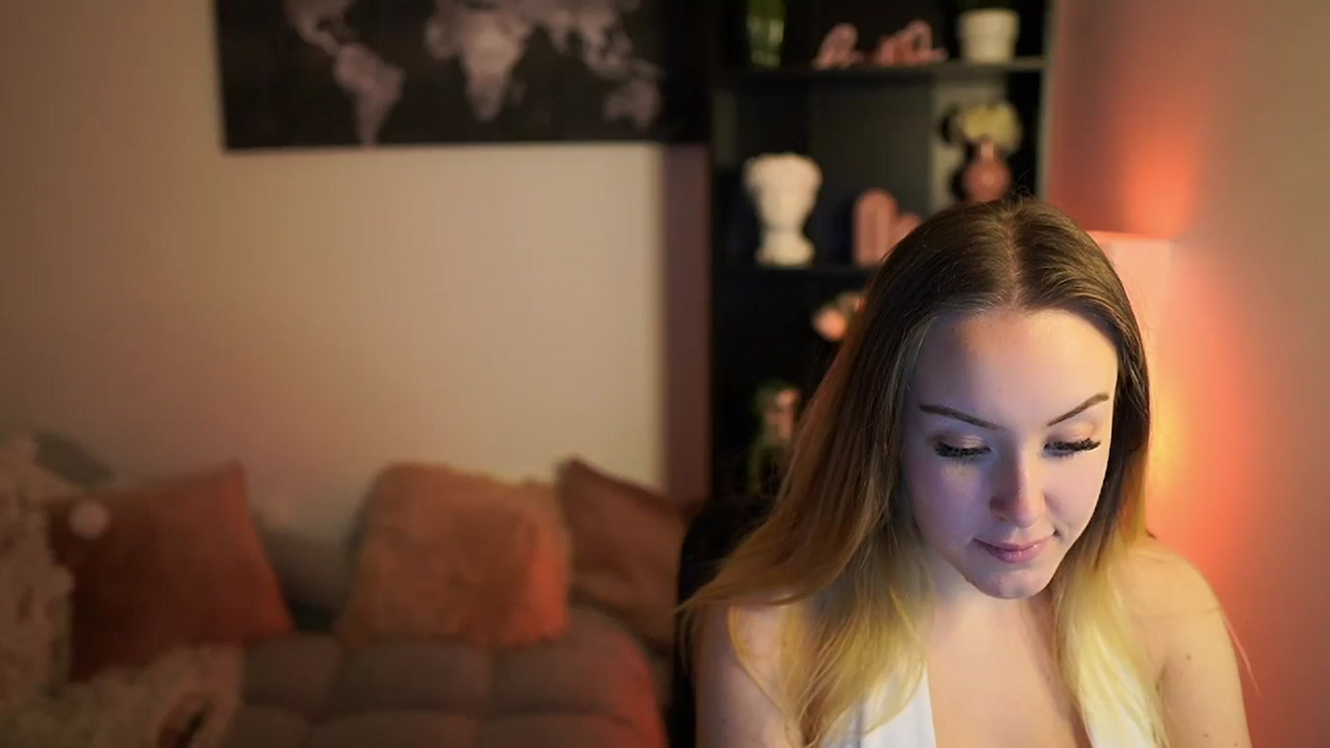 Gallery image thumbnail from Brooklyn_Ch's myfreecams stream on, 11/21/2023, 18:41 image 6 of 20