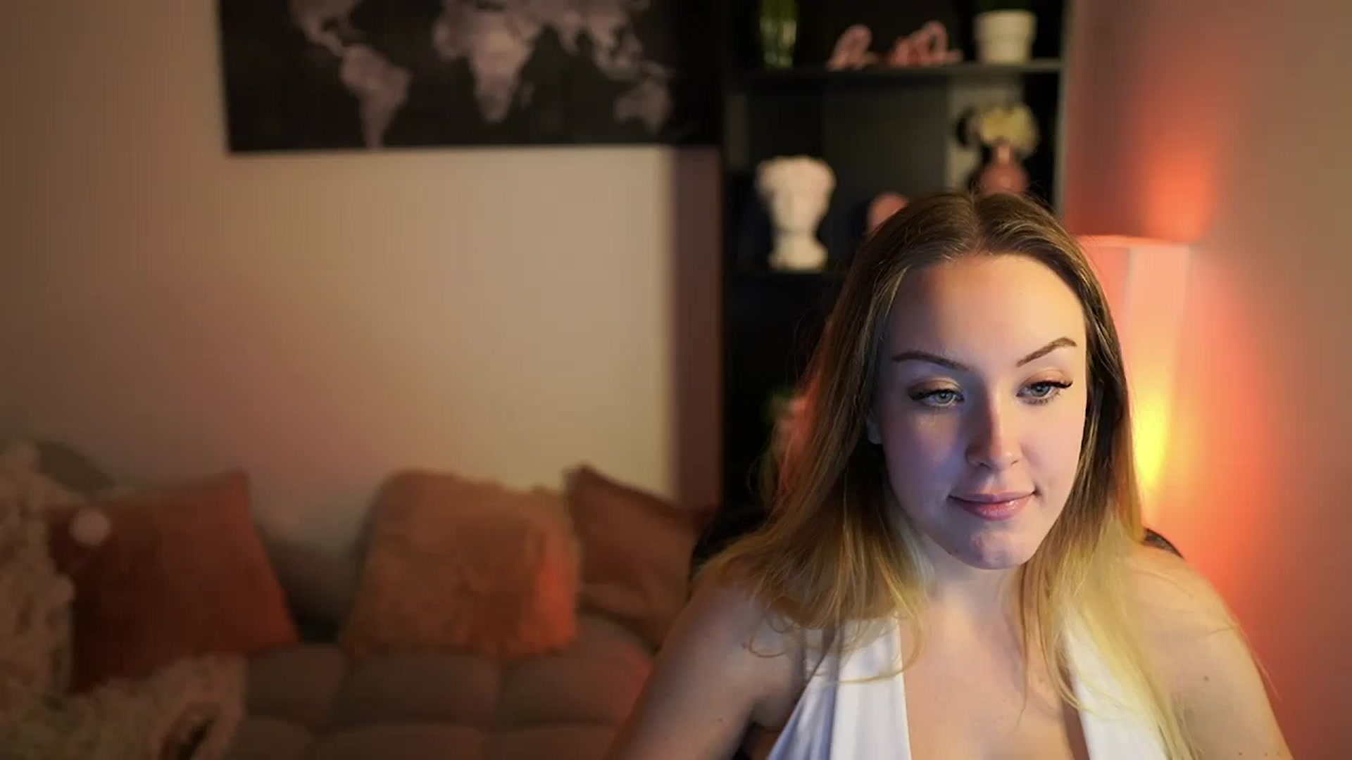 Gallery image thumbnail from Brooklyn_Ch's myfreecams stream on, 11/21/2023, 18:41 image 5 of 20