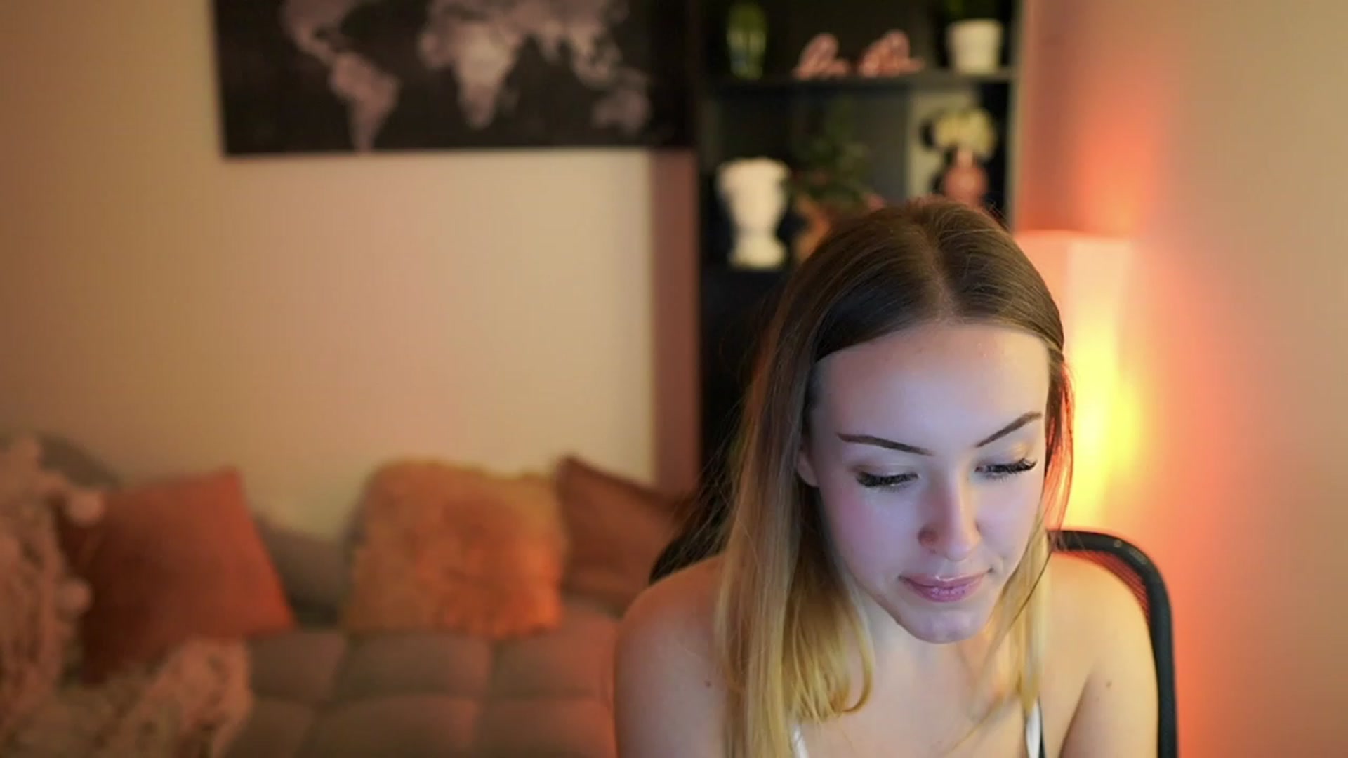 Gallery image thumbnail from Brooklyn_Ch's myfreecams stream on, 11/28/2023, 15:14 image 16 of 20