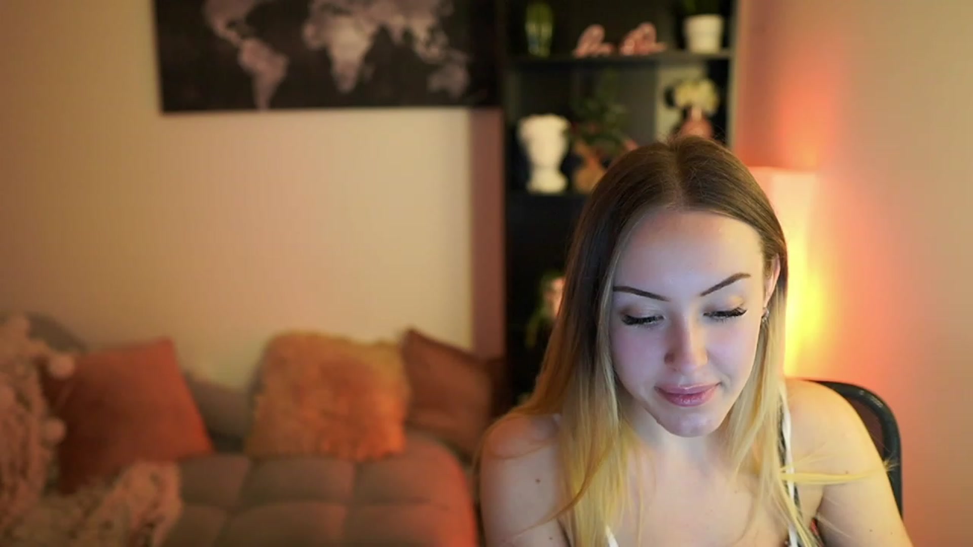 Gallery image thumbnail from Brooklyn_Ch's myfreecams stream on, 11/28/2023, 15:14 image 7 of 20
