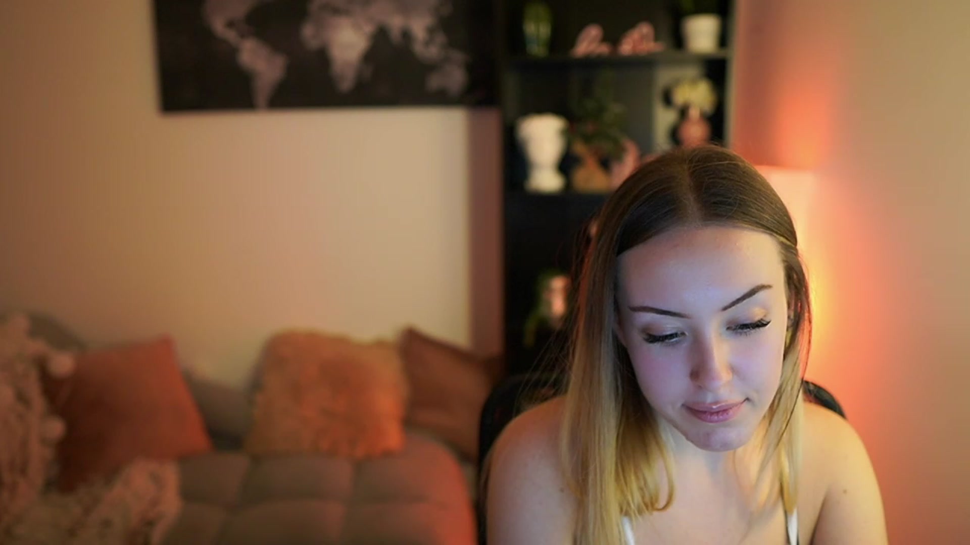 Gallery image thumbnail from Brooklyn_Ch's myfreecams stream on, 11/28/2023, 15:14 image 18 of 20